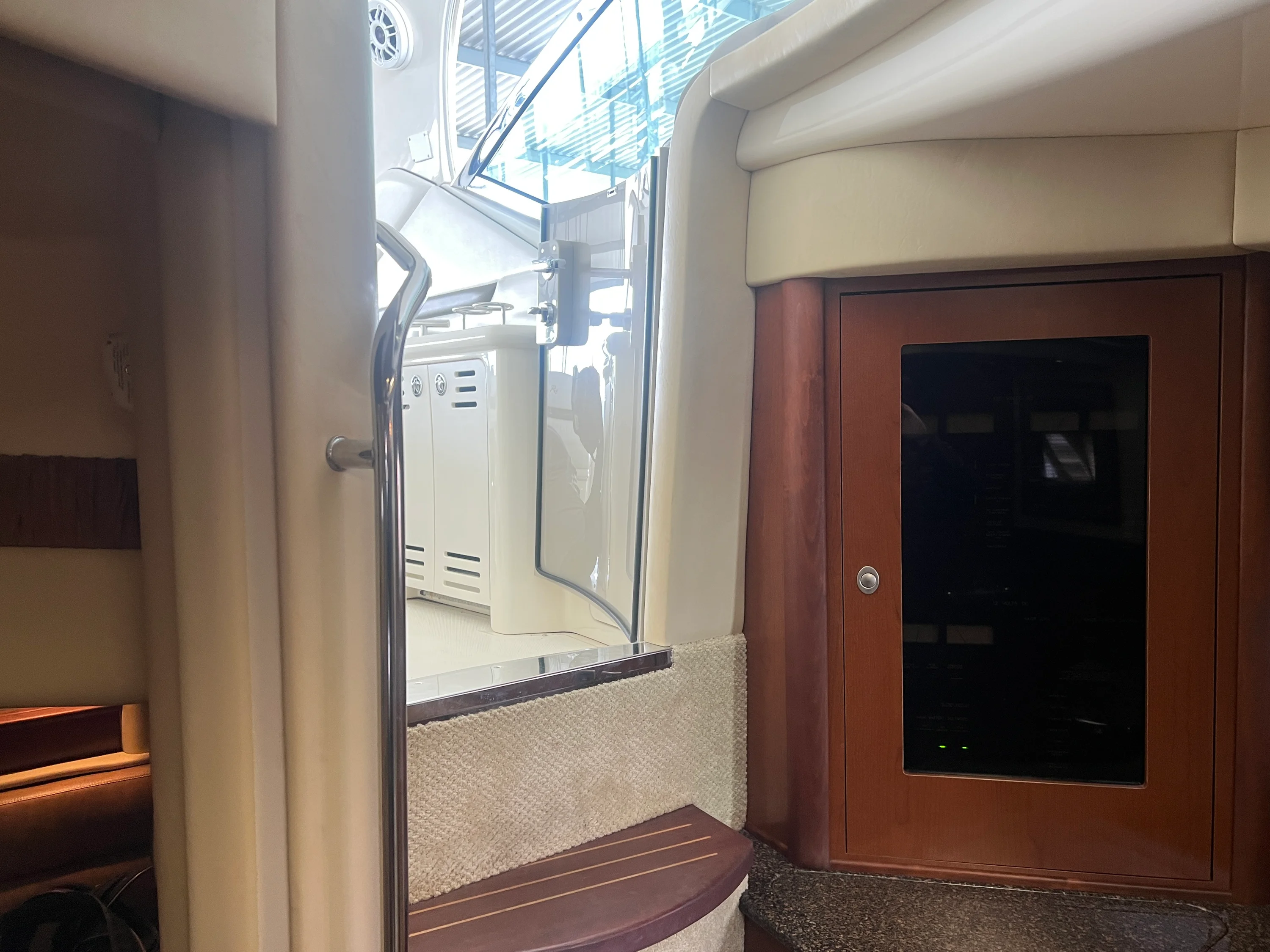 2007 Sea Ray 44 SUNDANCER Image Thumbnail #15