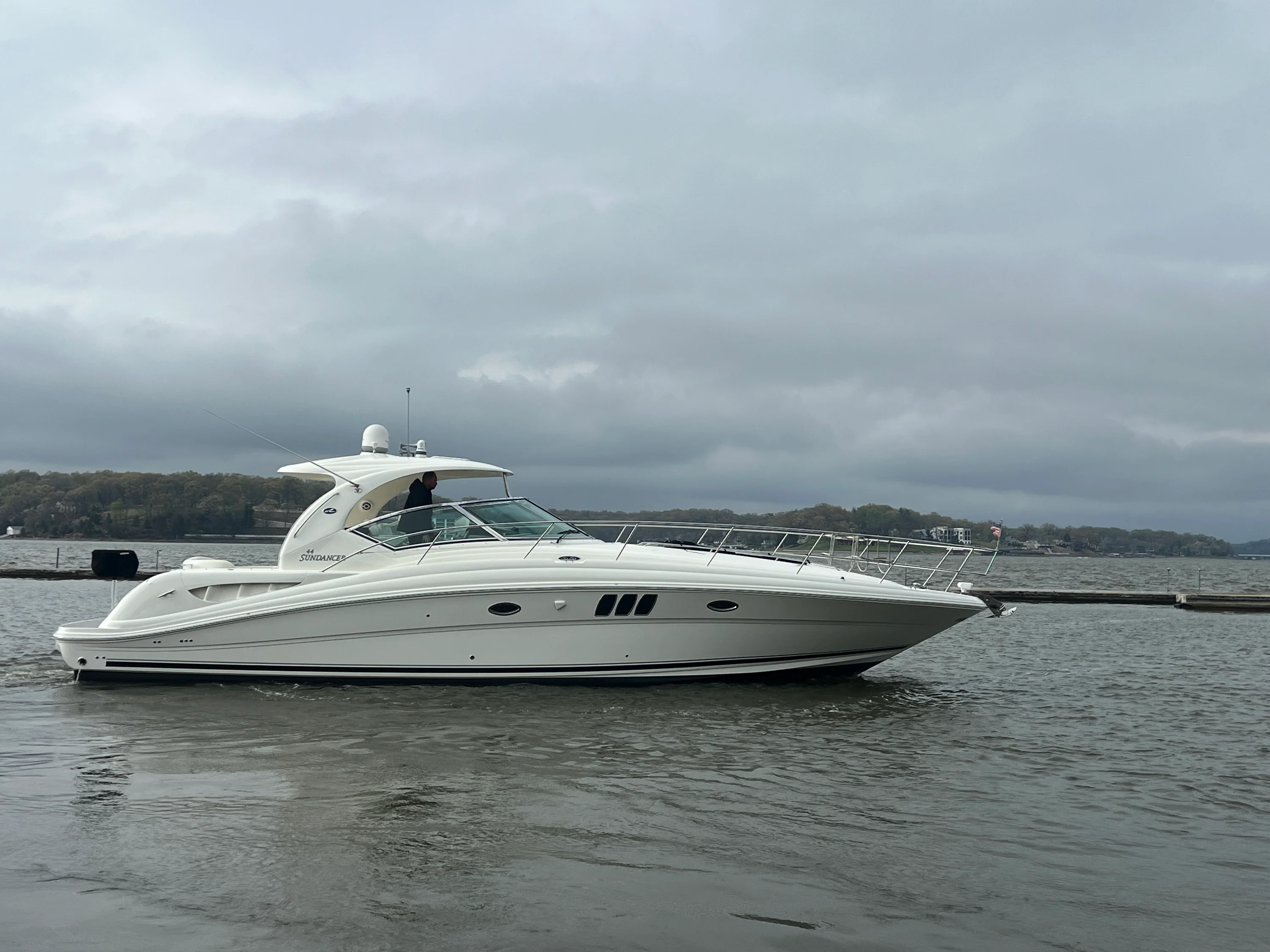 2007 Sea Ray 44 SUNDANCER Image Thumbnail #4