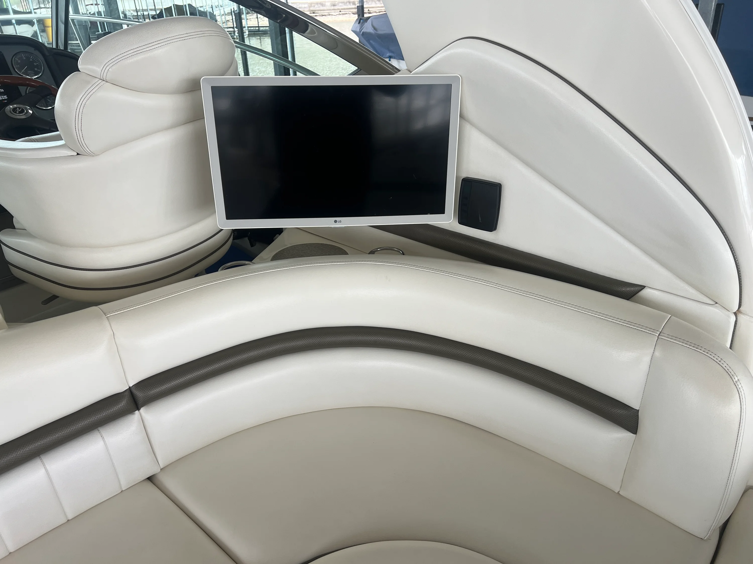 2007 Sea Ray 44 SUNDANCER Image Thumbnail #30