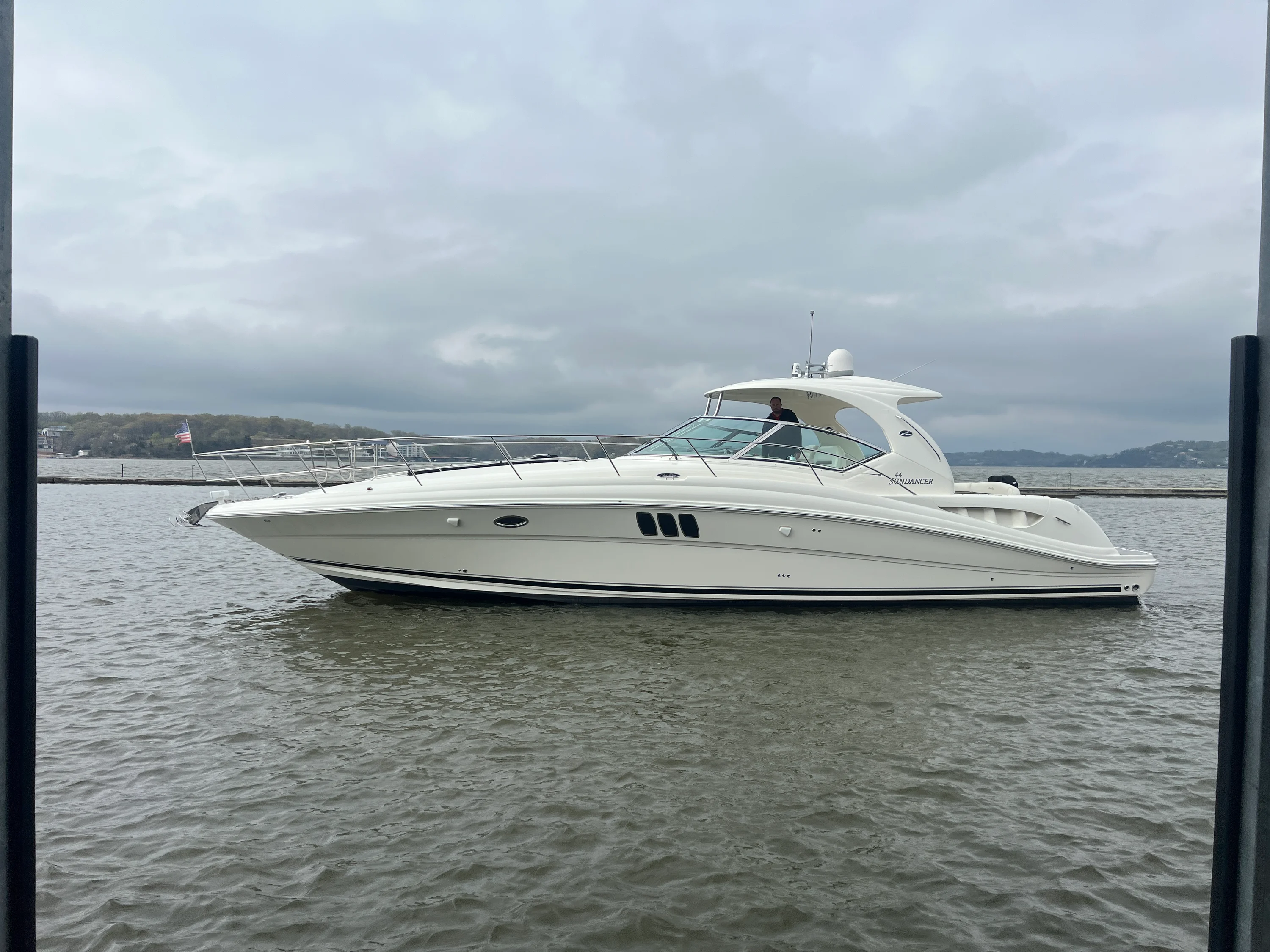 2007 Sea Ray 44 SUNDANCER Image Thumbnail #1