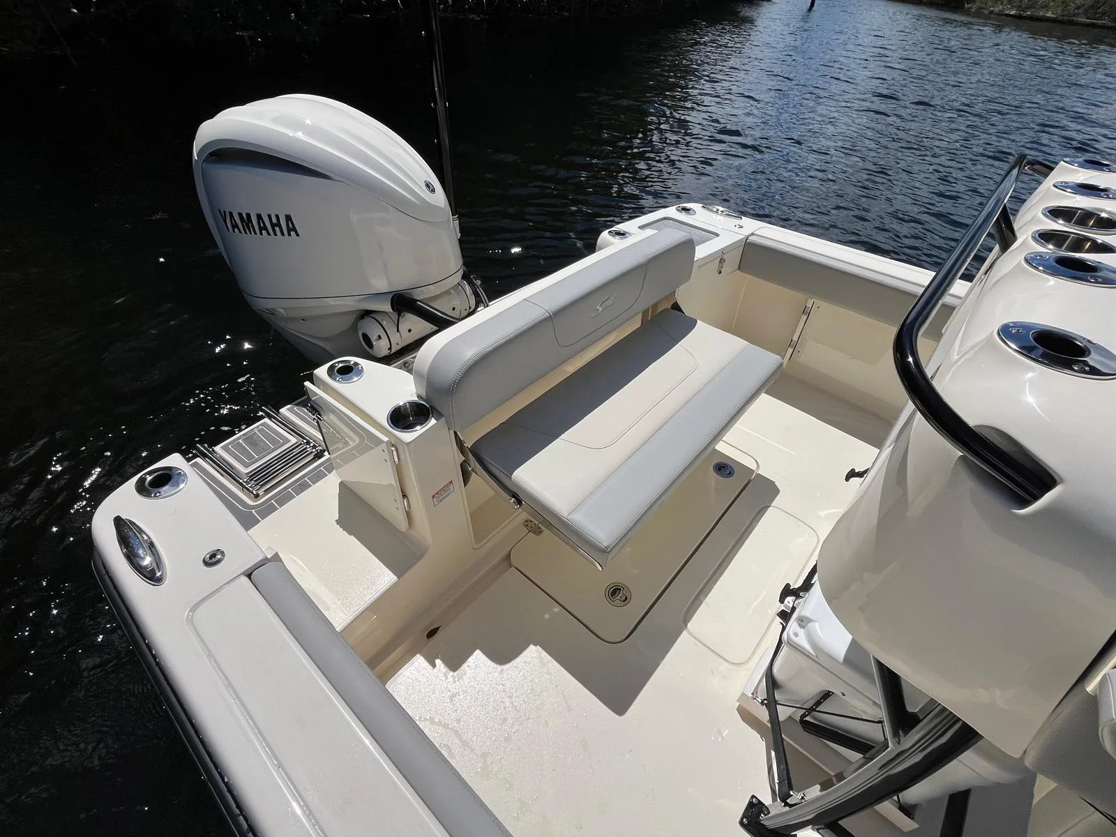 2025 Scout 240 XSF Image Thumbnail #18