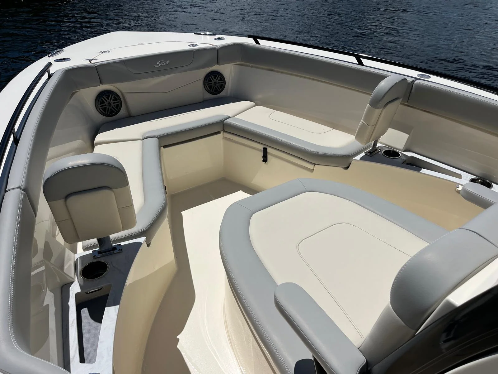 2025 Scout 240 XSF Image Thumbnail #10