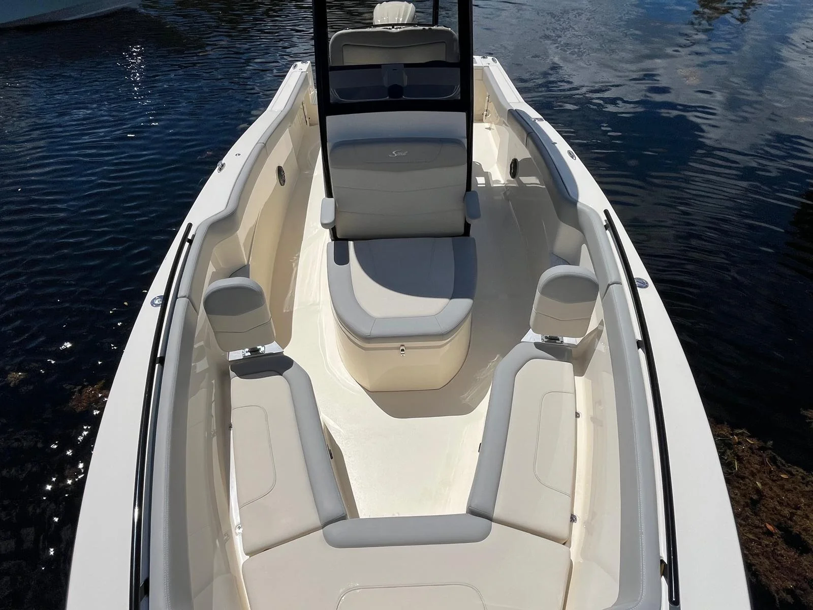 2025 Scout 240 XSF Image Thumbnail #9