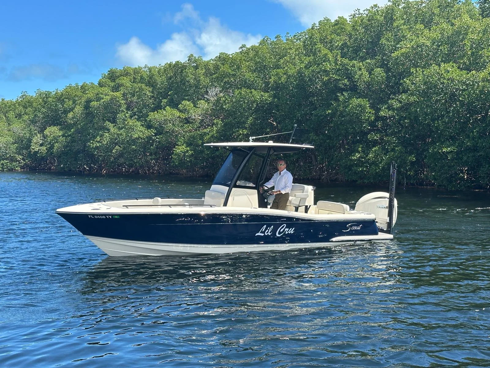 2025 Scout 240 XSF Image Thumbnail #1