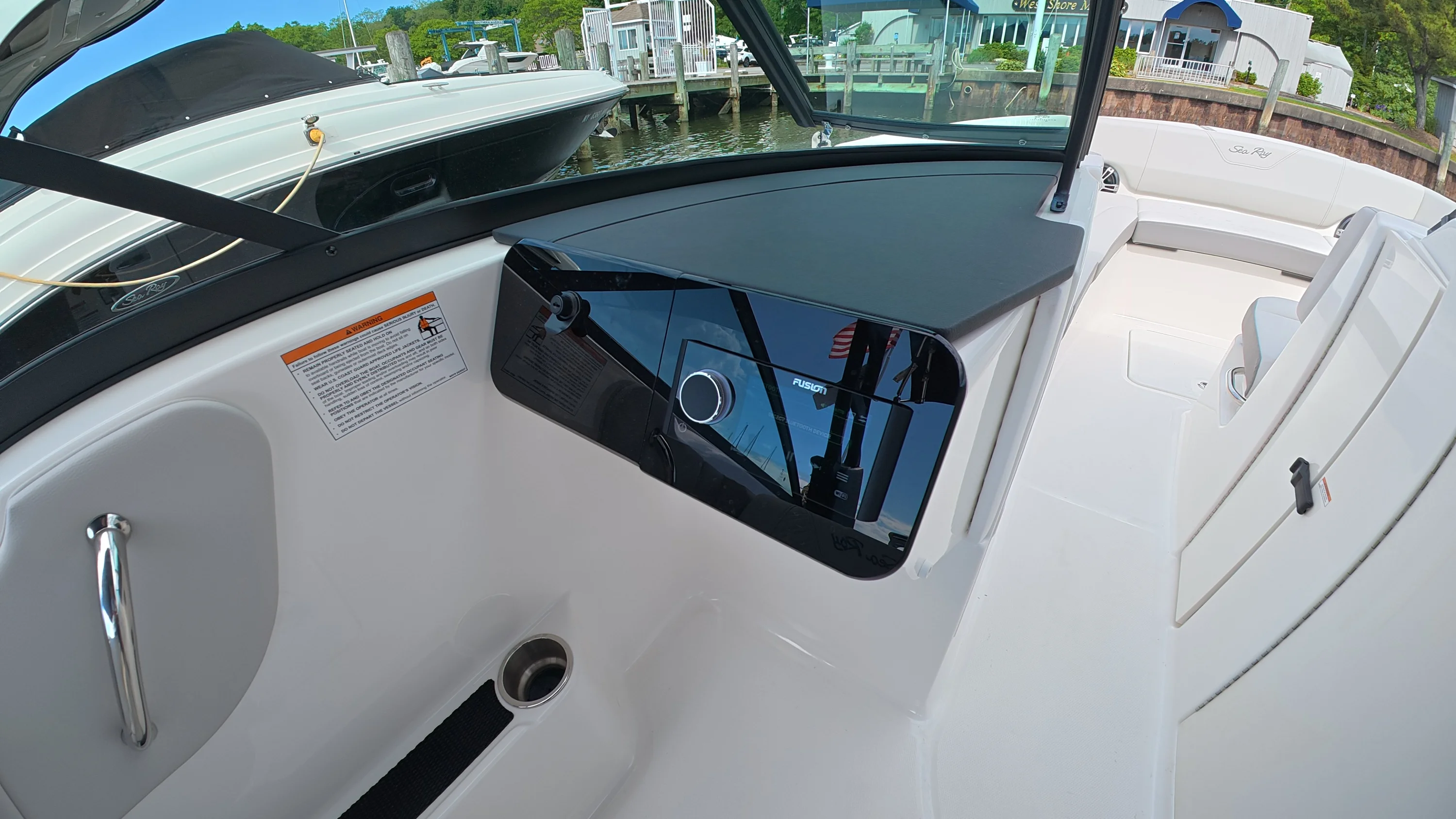 2025 Sea Ray SDX 270 Outboard Image Thumbnail #20