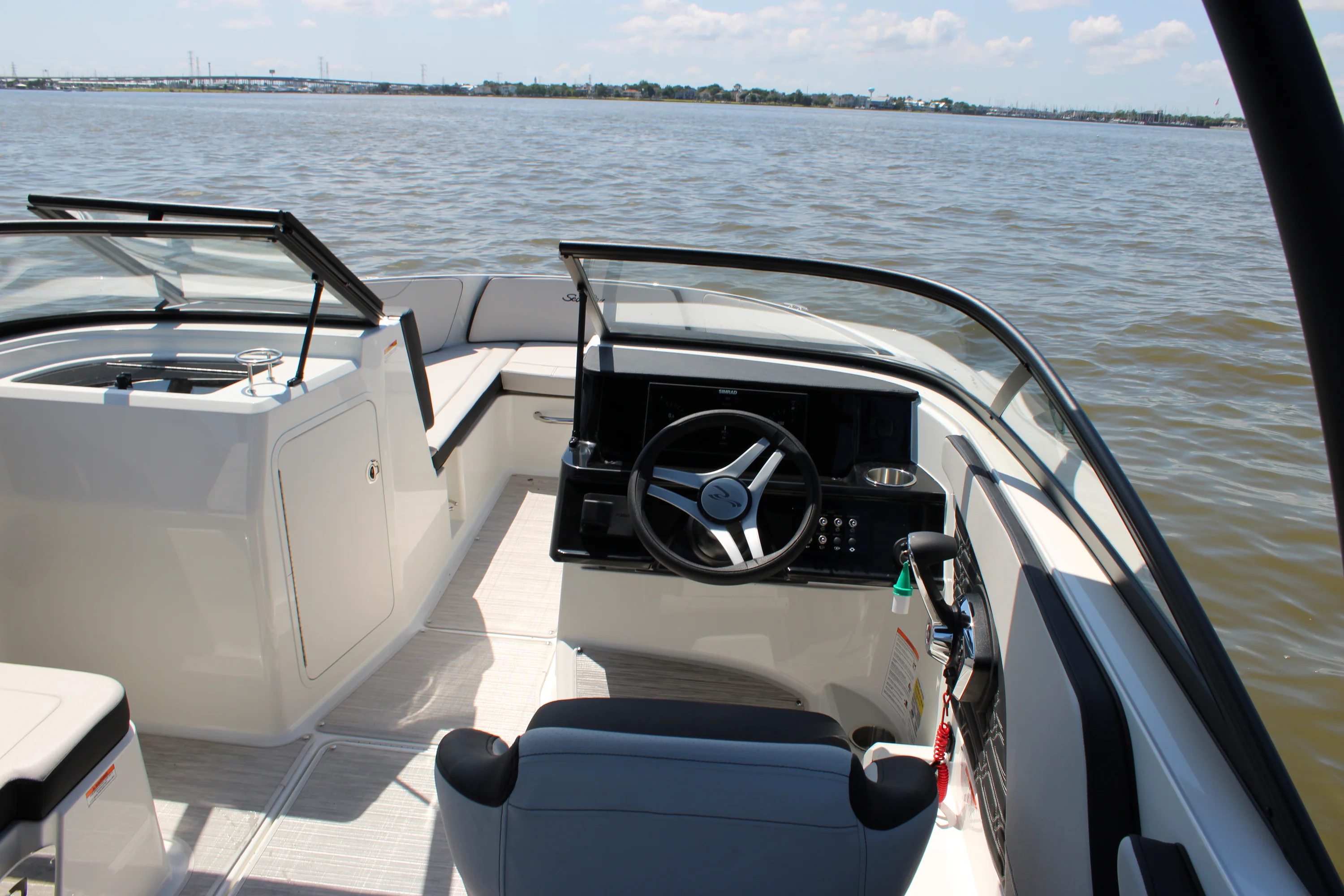 2026 Sea Ray SPX 210 Outboard Image Thumbnail #29
