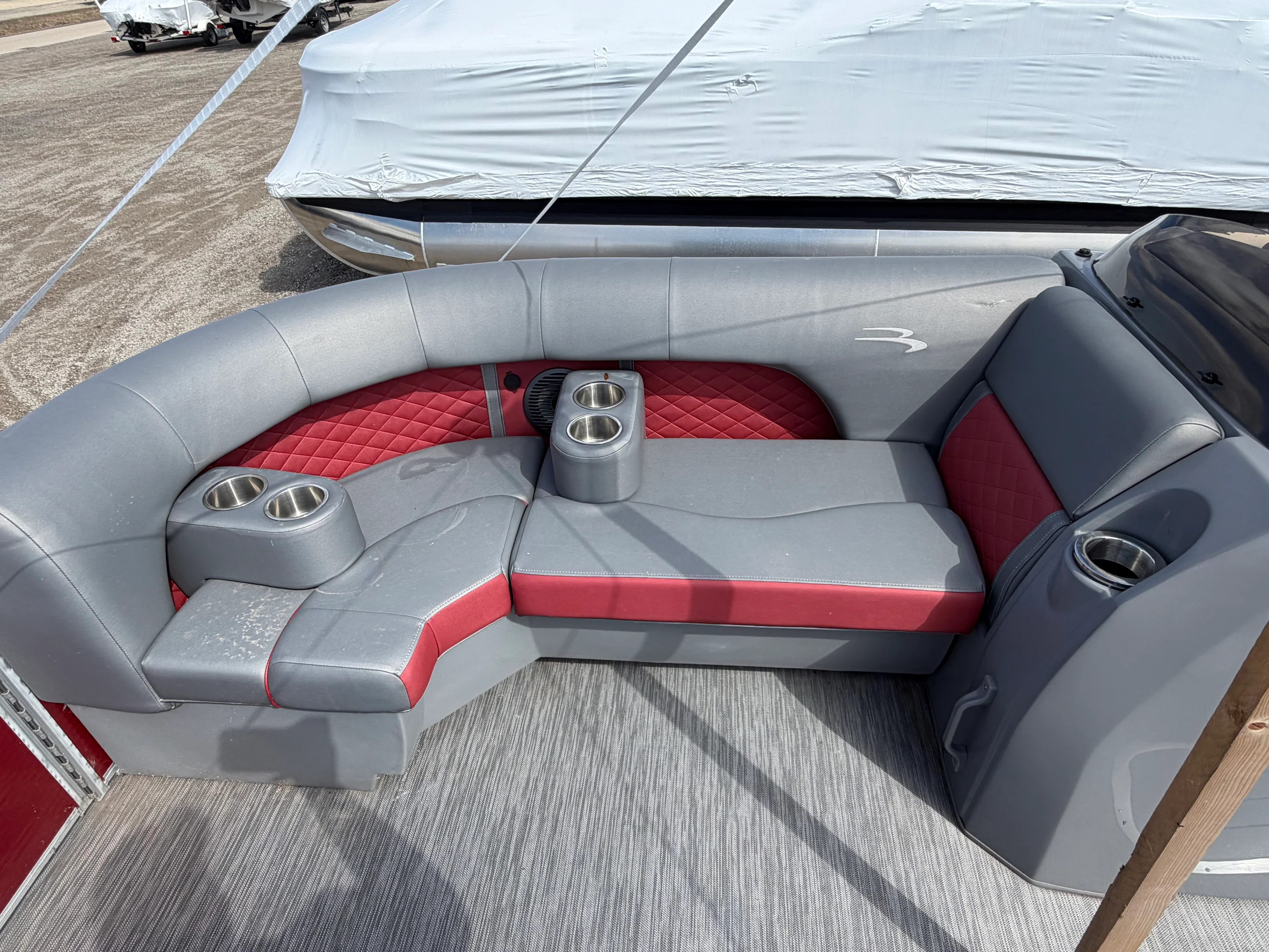2022 Bennington 20 LSB Image Thumbnail #5