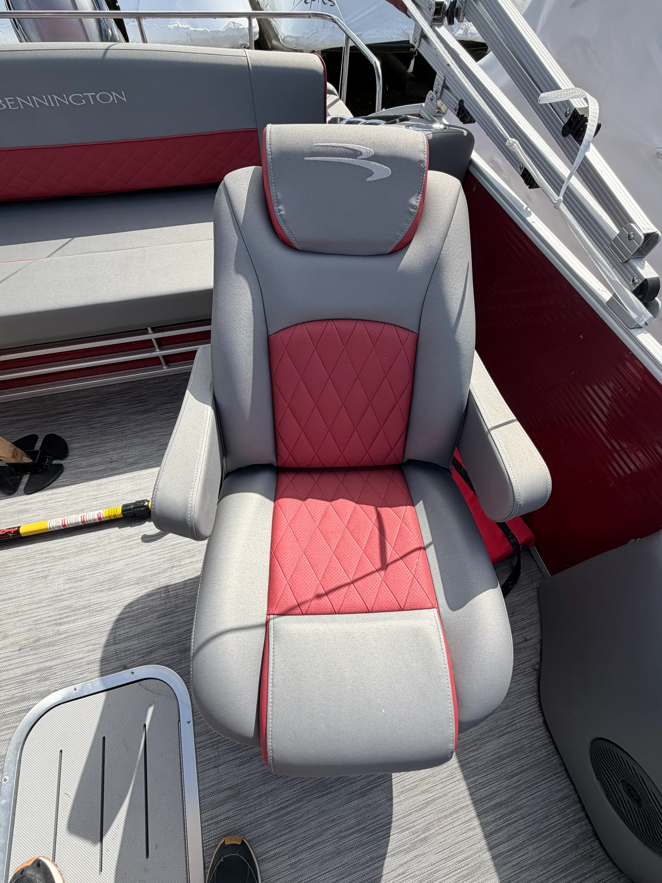 2022 Bennington 20 LSB Image Thumbnail #2