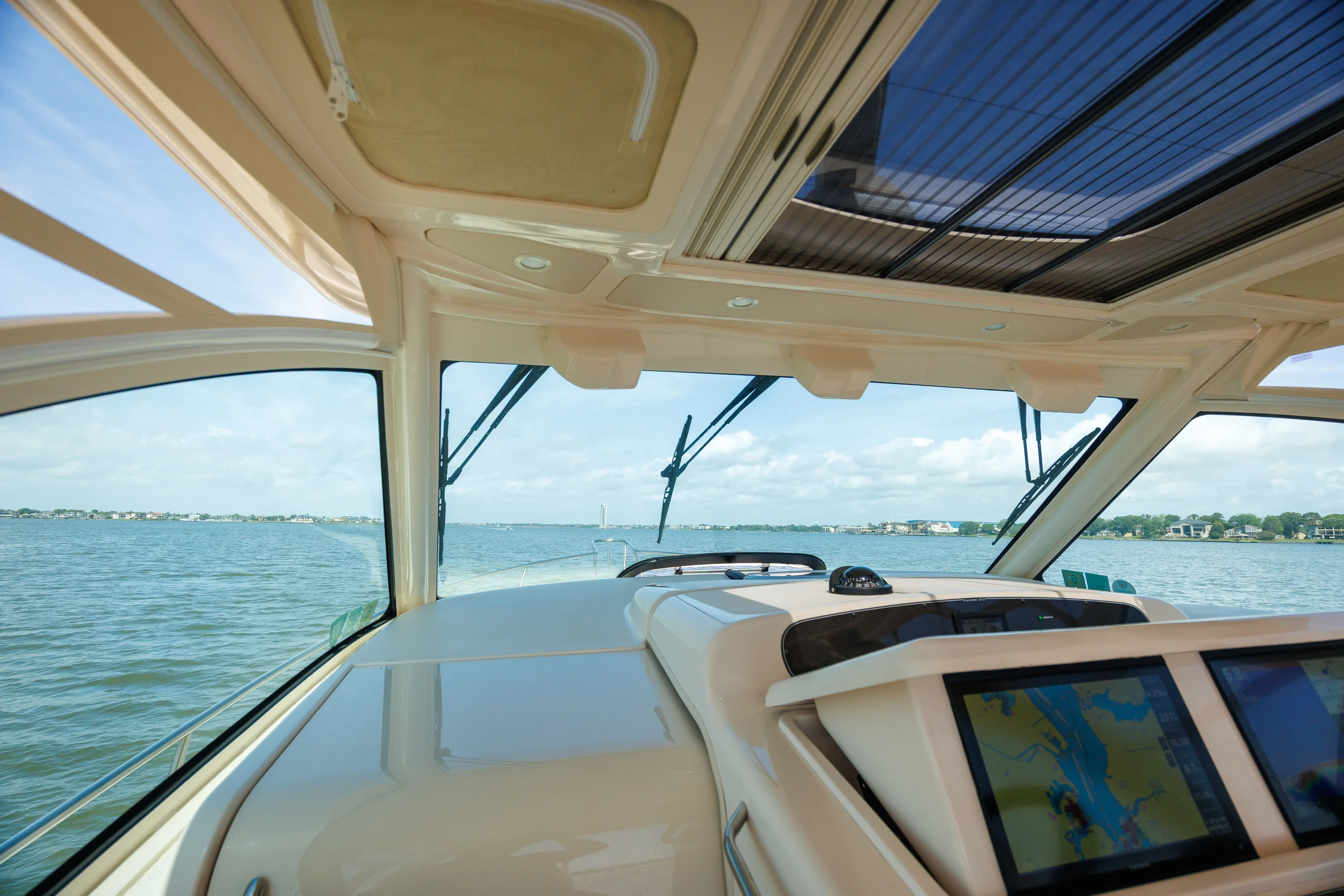 2023 Grady-White 370 EXPRESS Image Thumbnail #23