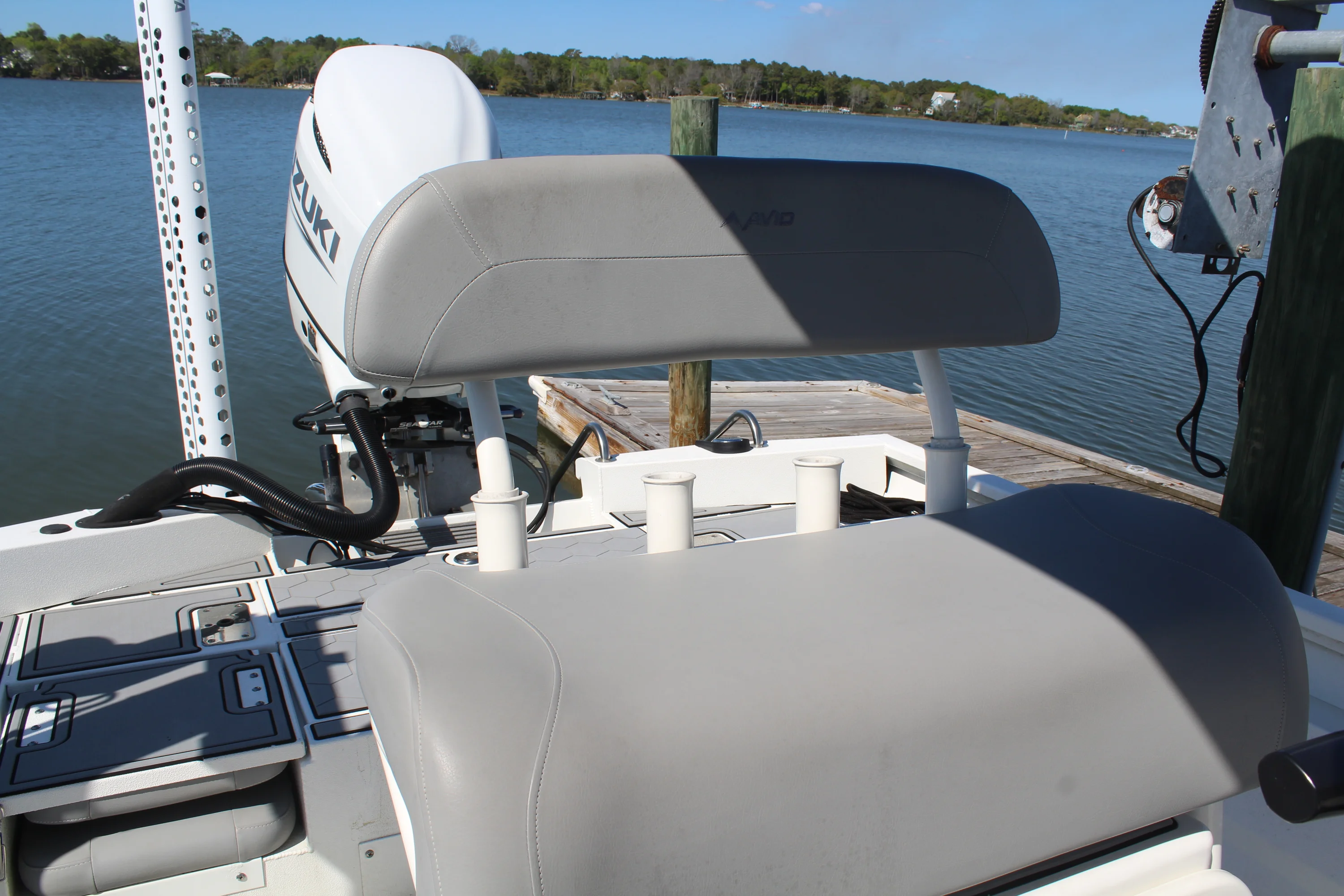 2022 Avid 23 FS MAG Image Thumbnail #10