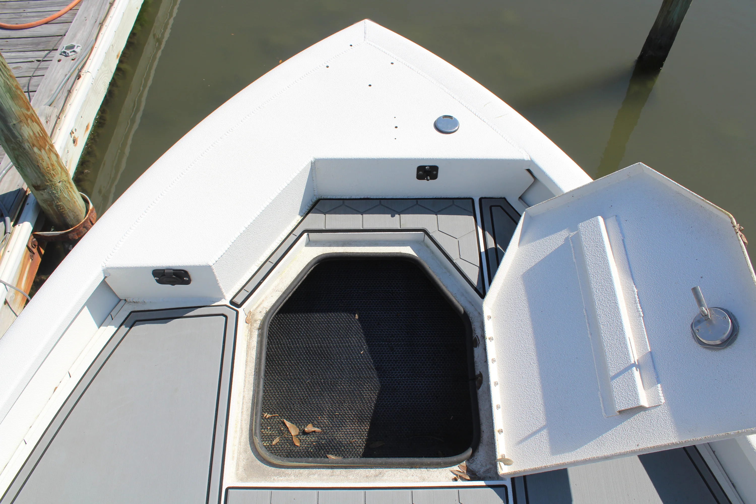 2022 Avid 23 FS MAG Image Thumbnail #16