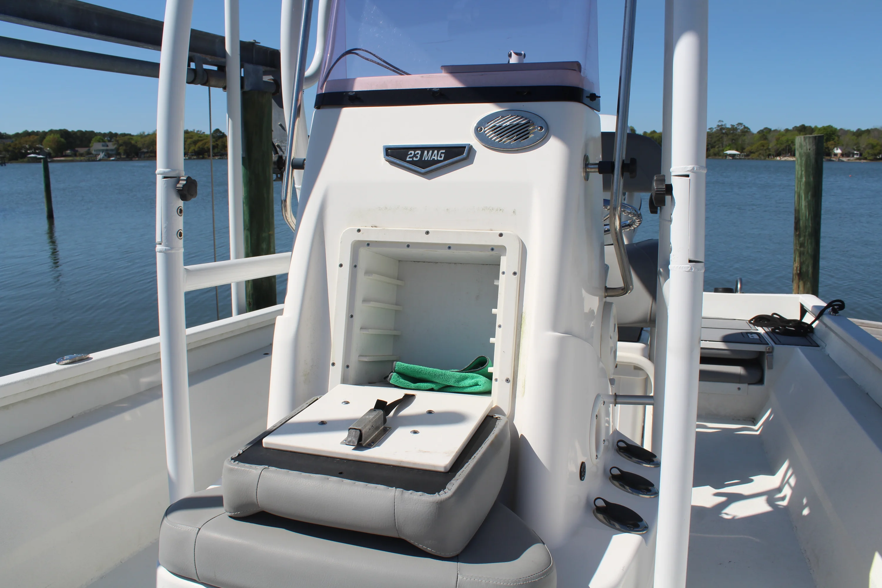 2022 Avid 23 FS MAG Image Thumbnail #20