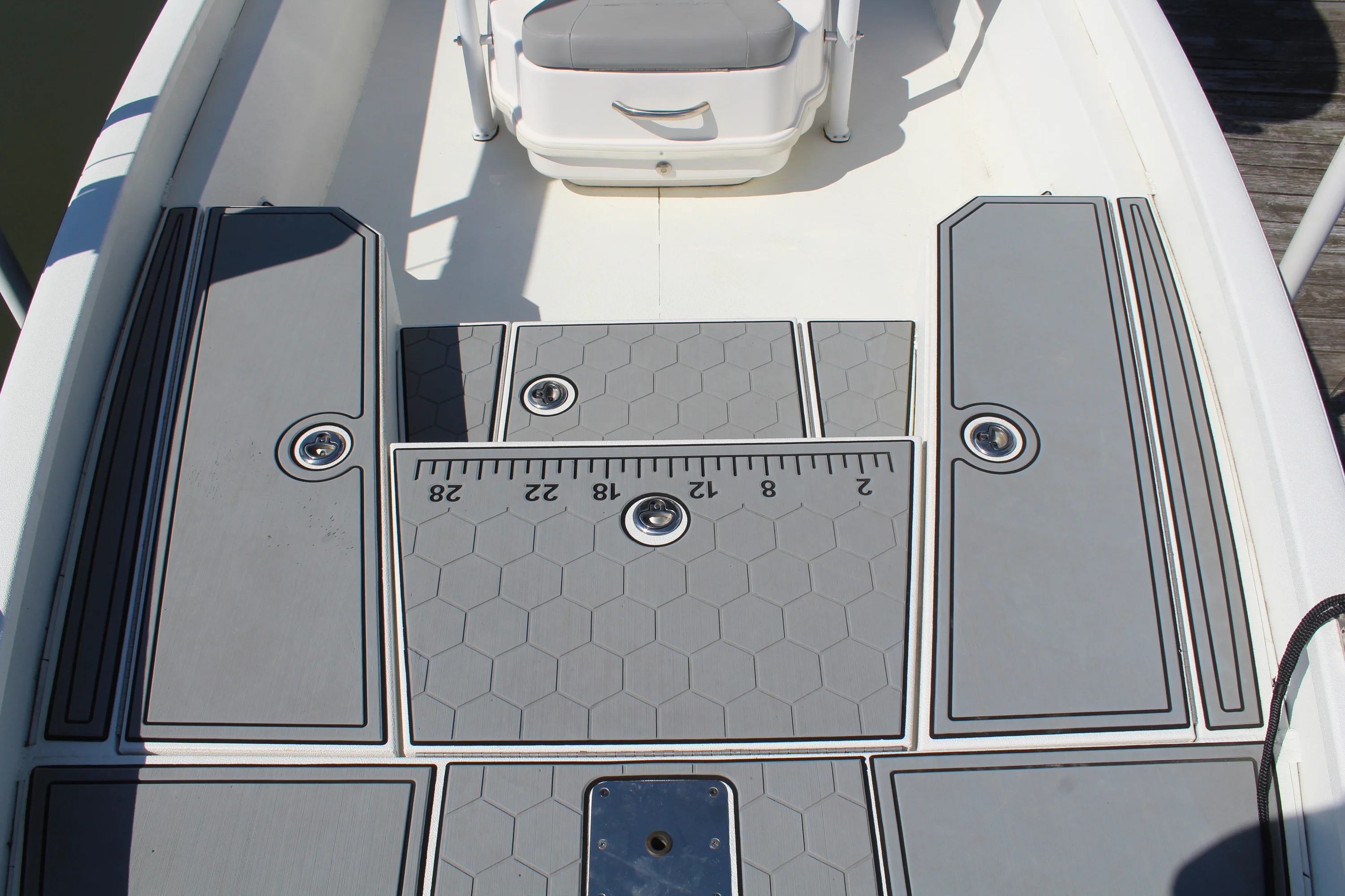 2022 Avid 23 FS MAG Image Thumbnail #17