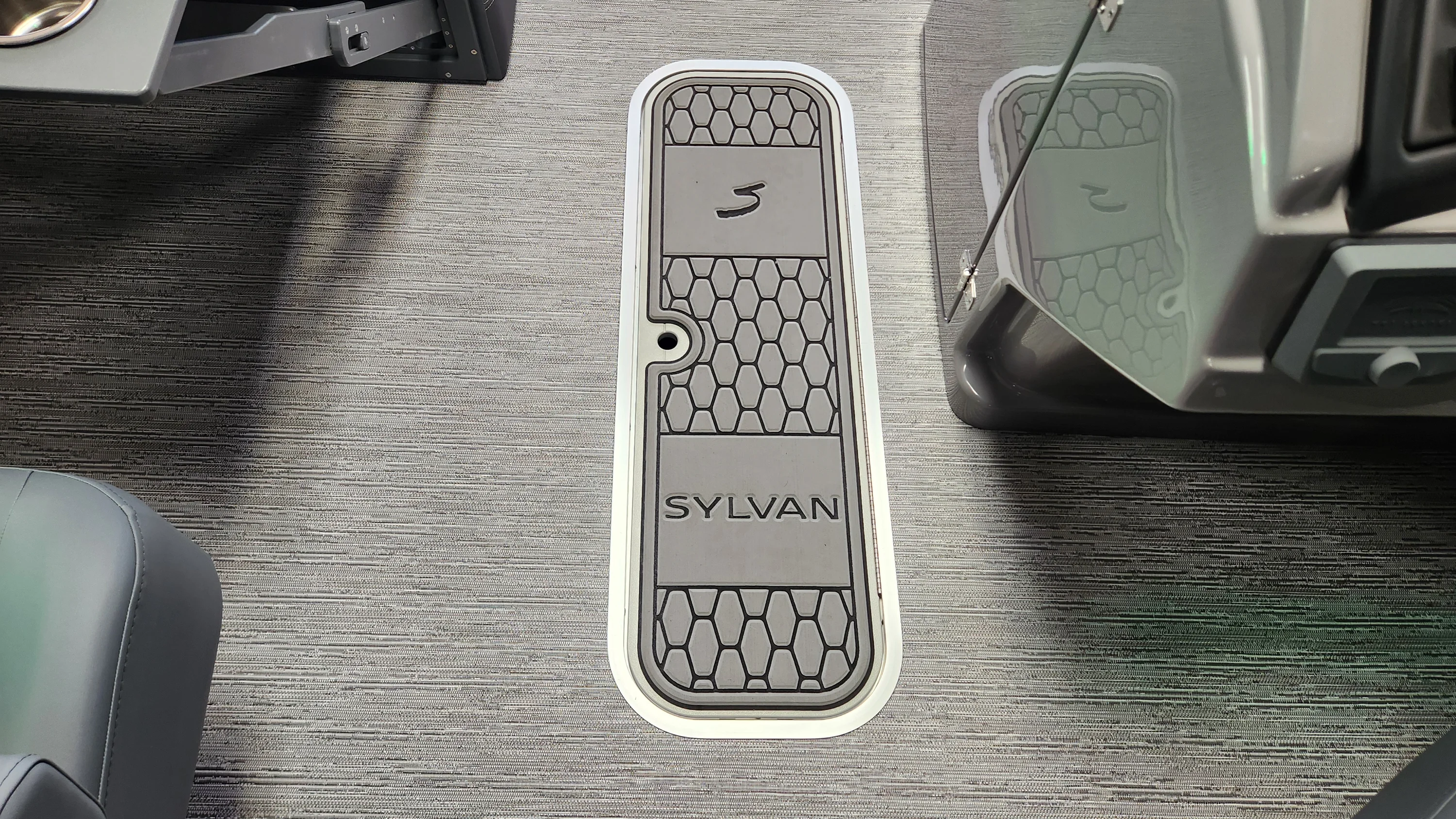 2026 Sylvan L3 DLZ Image Thumbnail #14