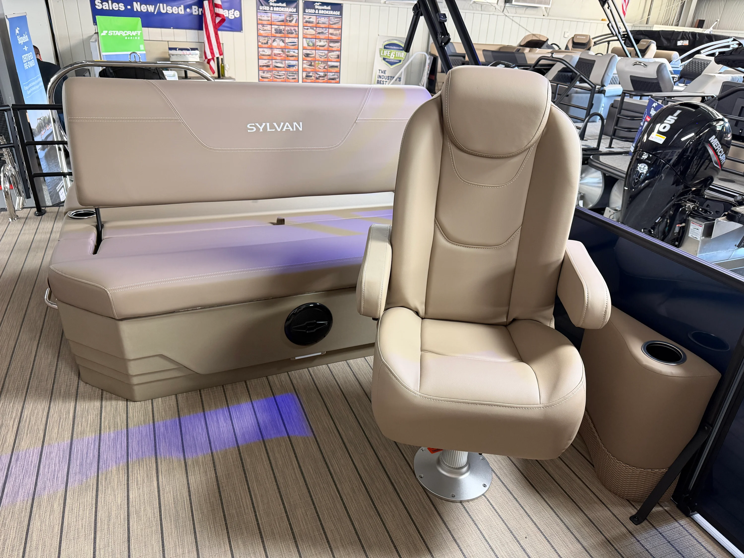 2027 Sylvan MIRAGE 8520 CLZ DH Image Thumbnail #19