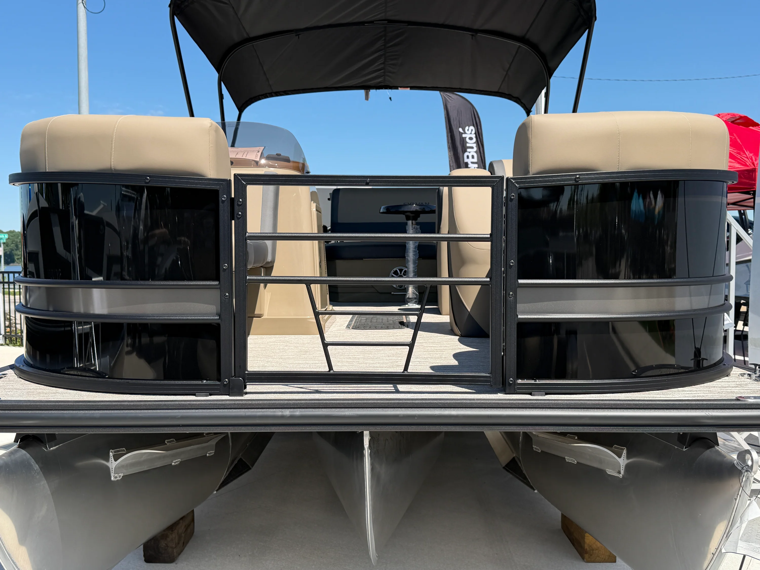 2026 Sylvan MIRAGE X3 DLZ BAR Image Thumbnail #4