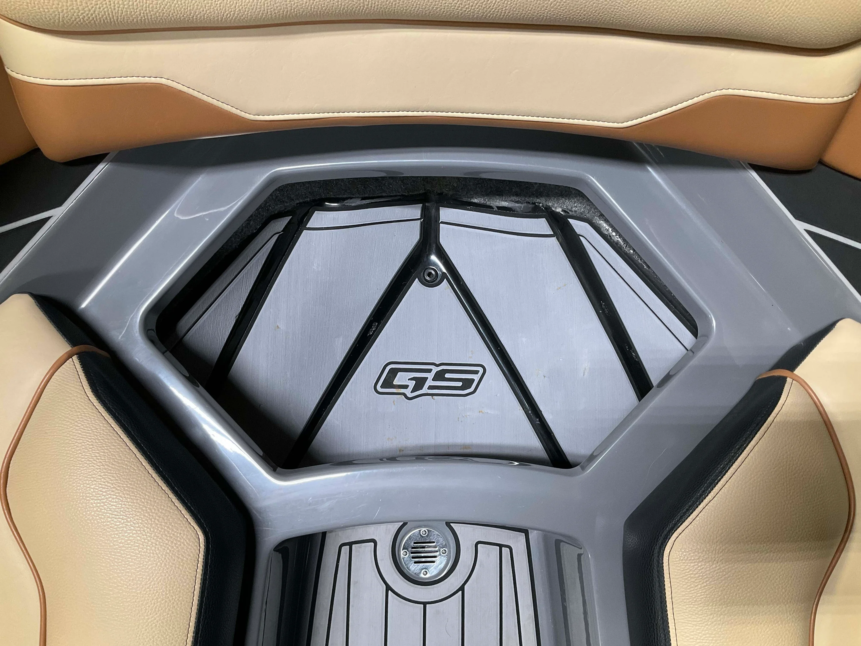 2019 Nautique GS22 Image Thumbnail #11