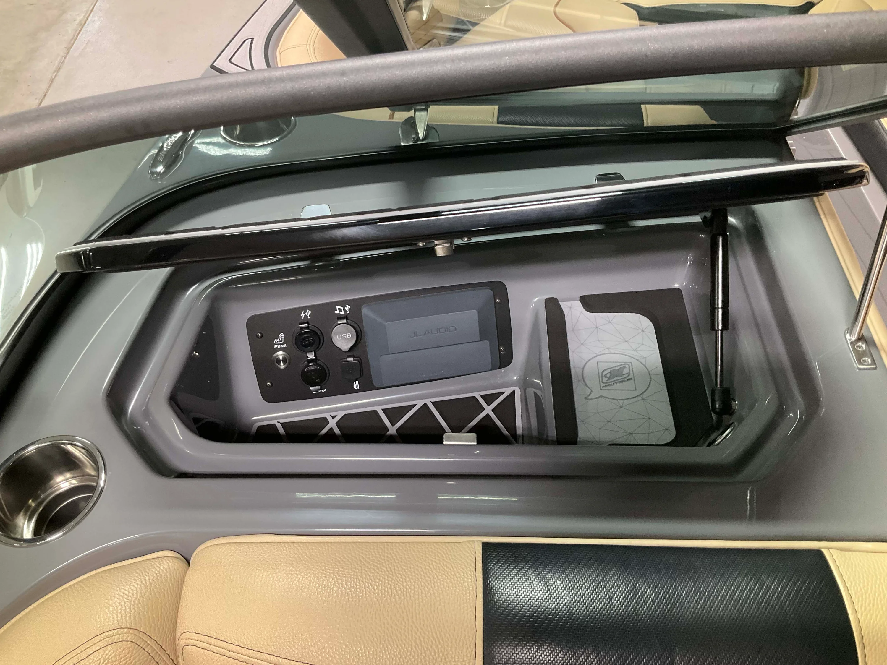 2019 Nautique GS22 Image Thumbnail #16