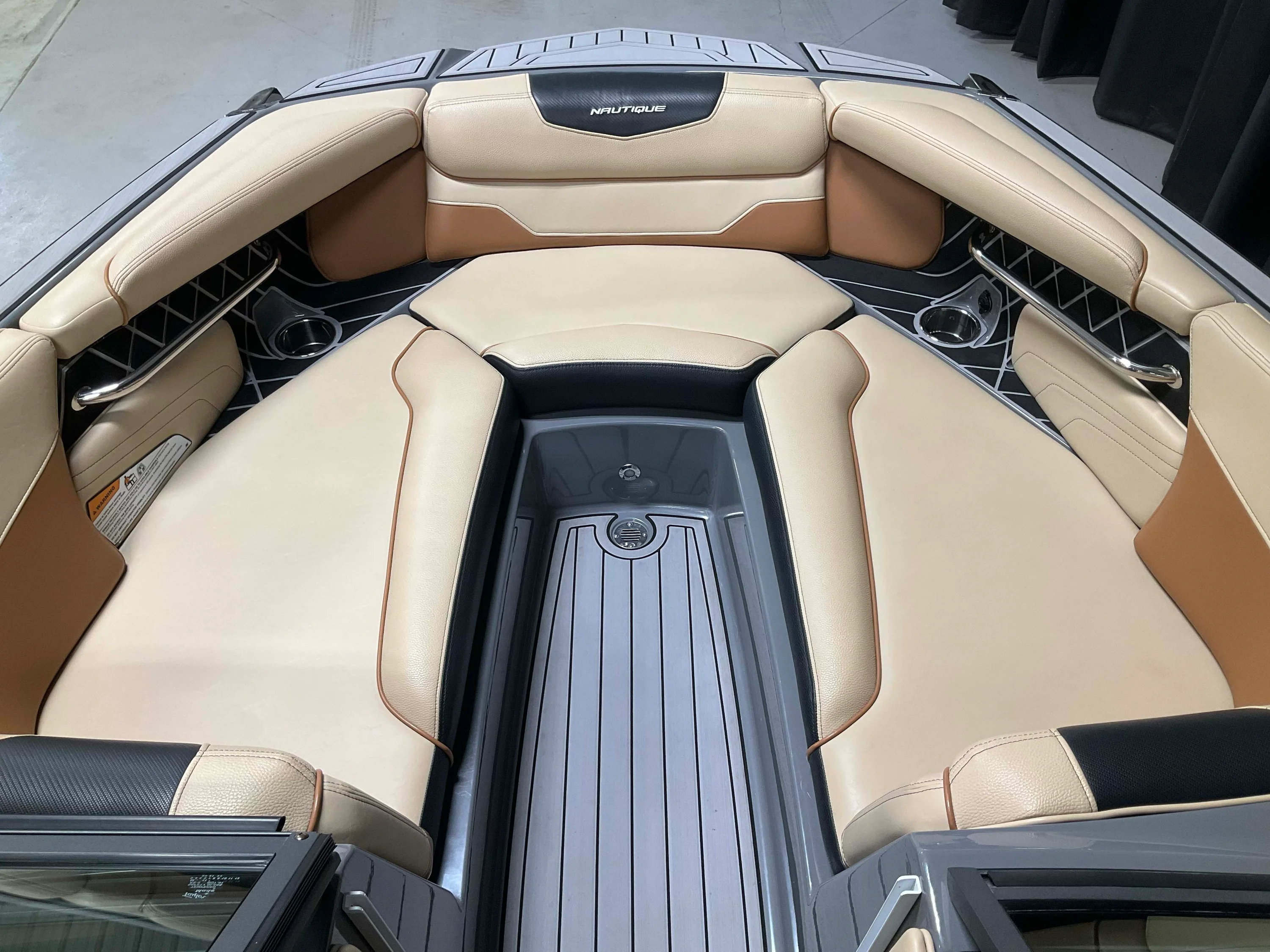 2019 Nautique GS22 Image Thumbnail #10