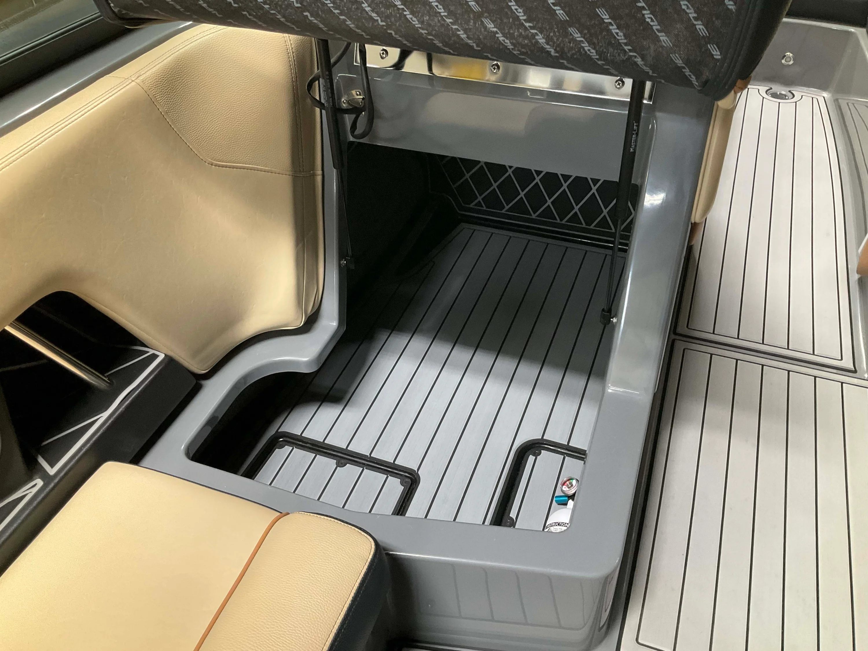 2019 Nautique GS22 Image Thumbnail #17