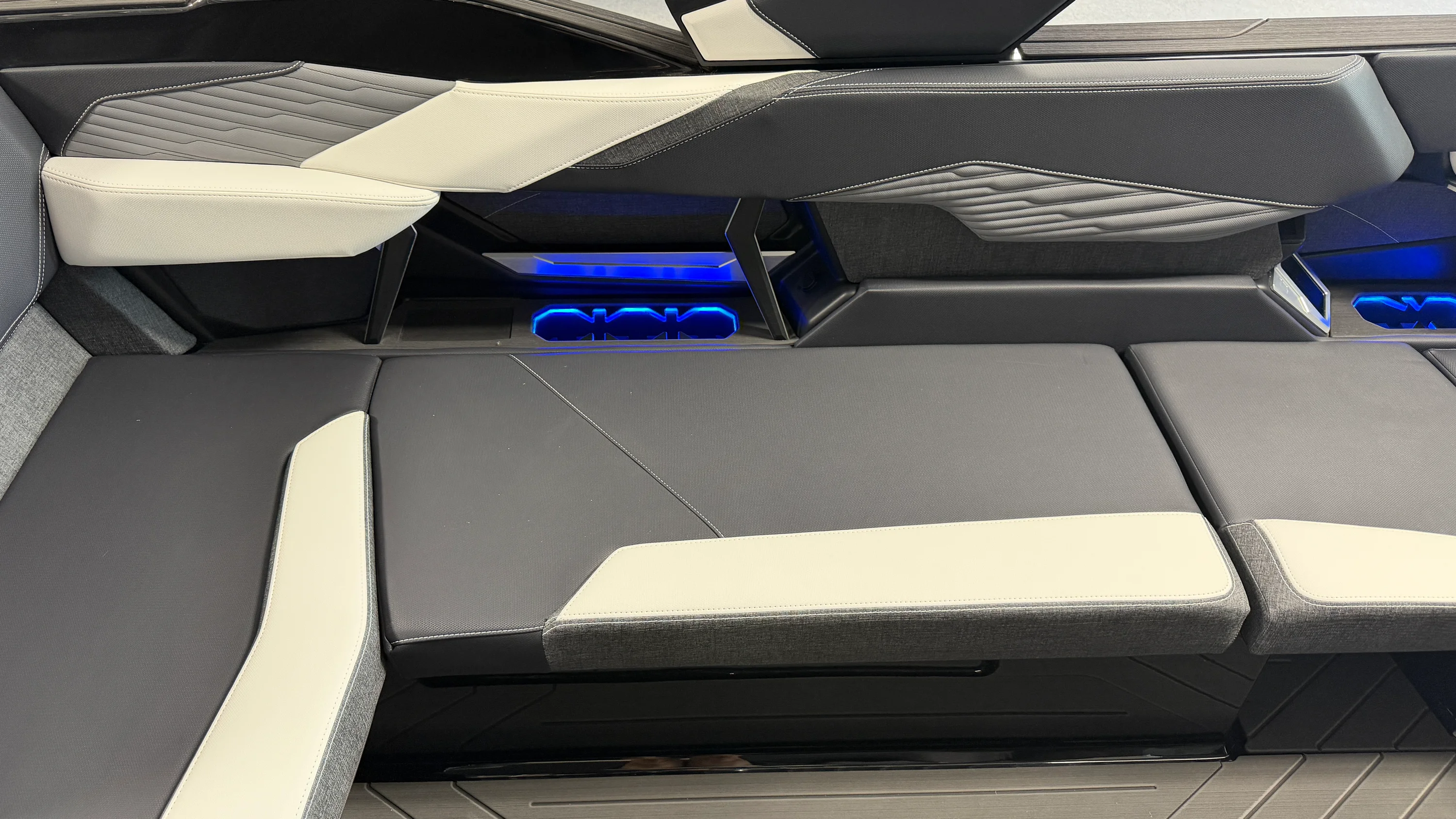 2026 Mastercraft X24 Image Thumbnail #43
