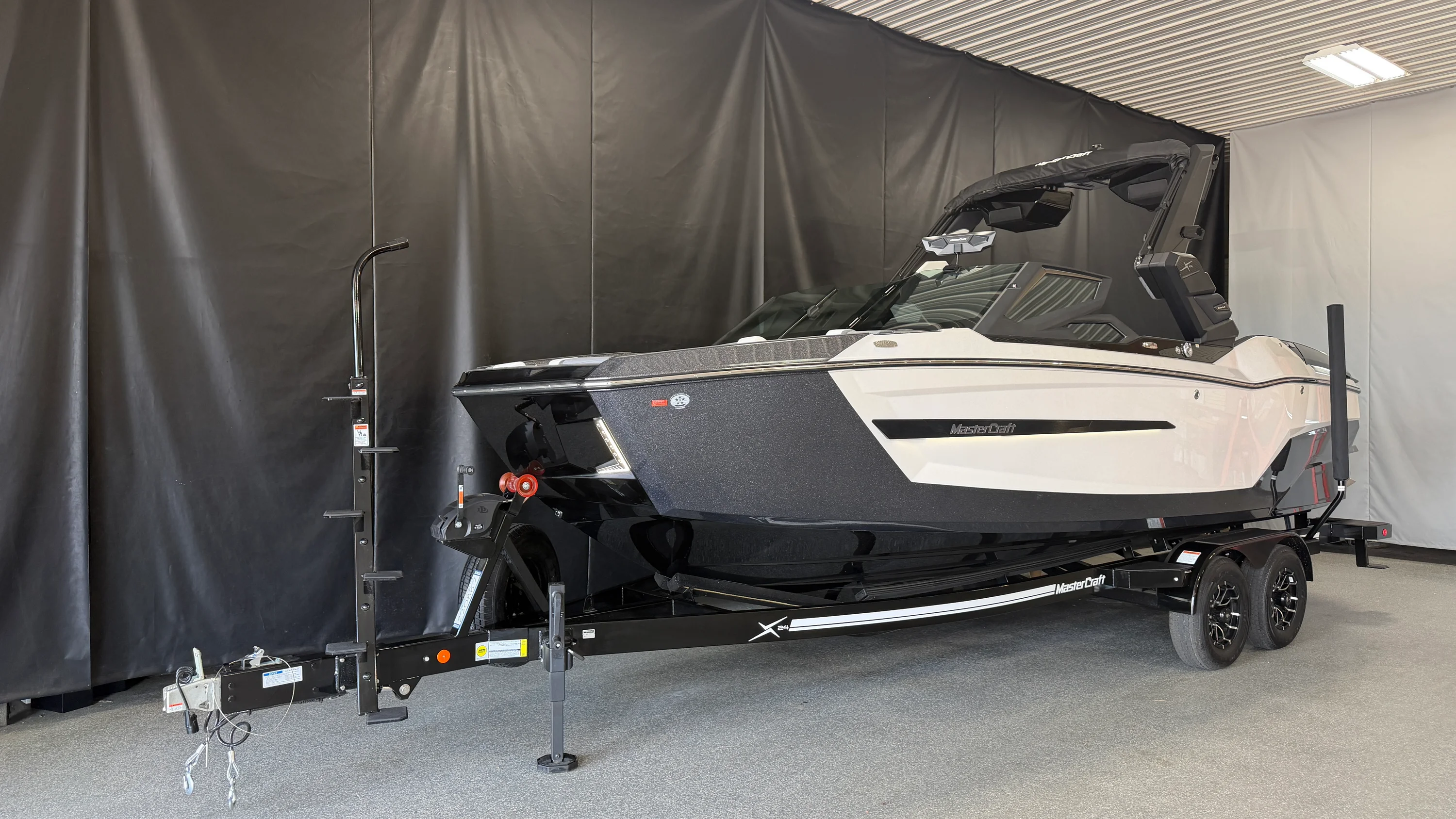 2026 Mastercraft X24 Image Thumbnail #2