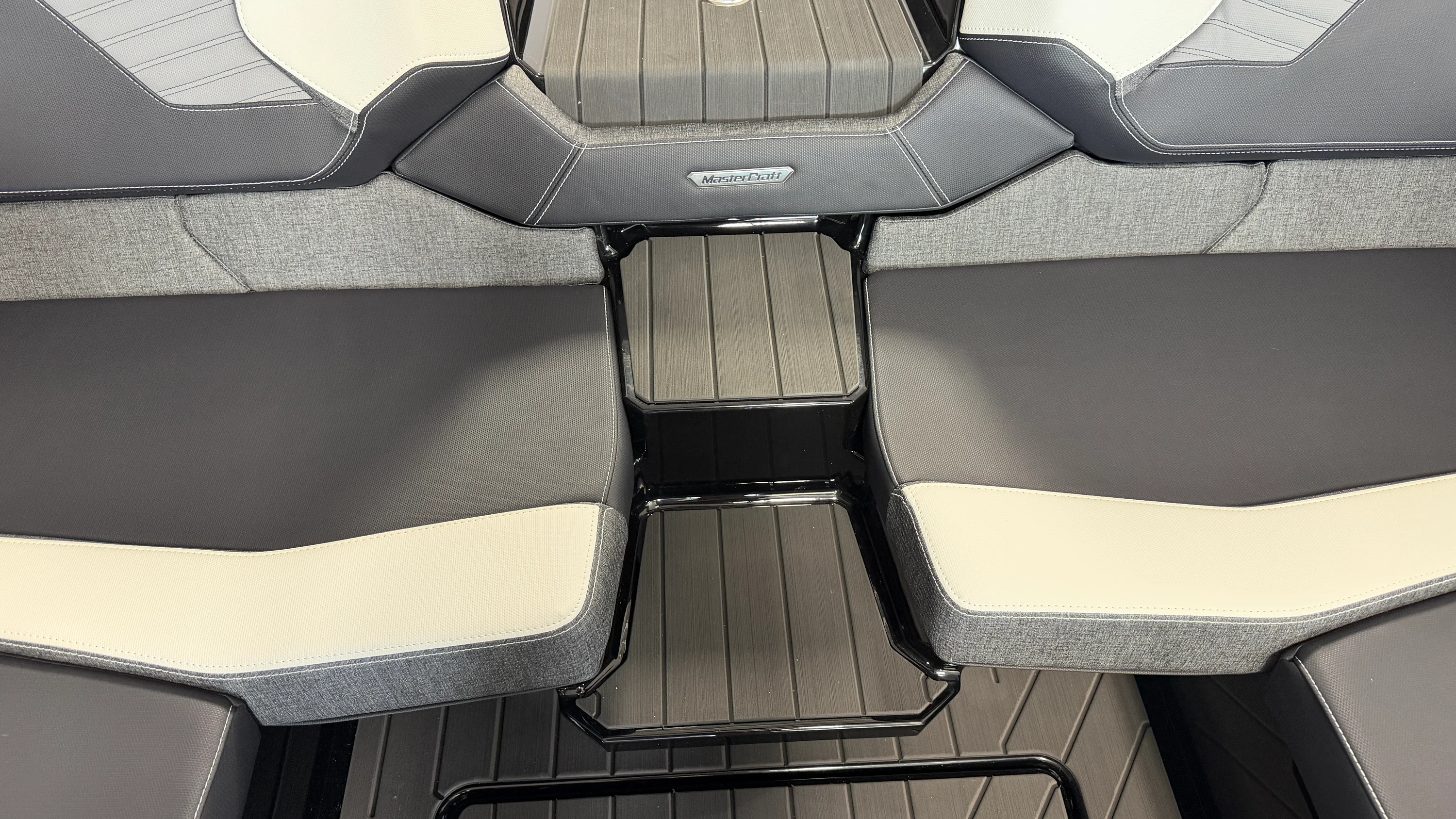 2026 Mastercraft X24 Image Thumbnail #41