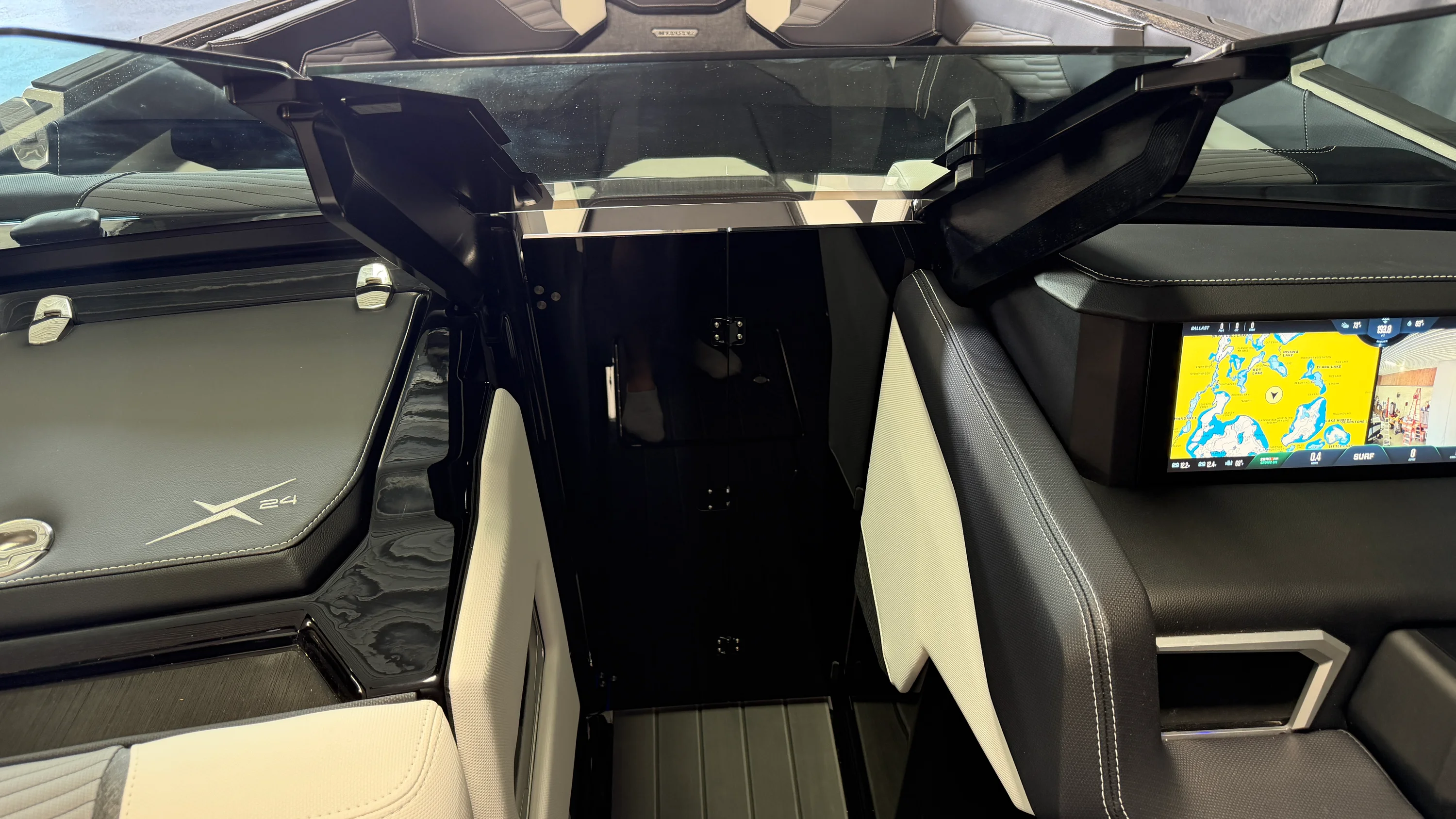 2026 Mastercraft X24 Image Thumbnail #73