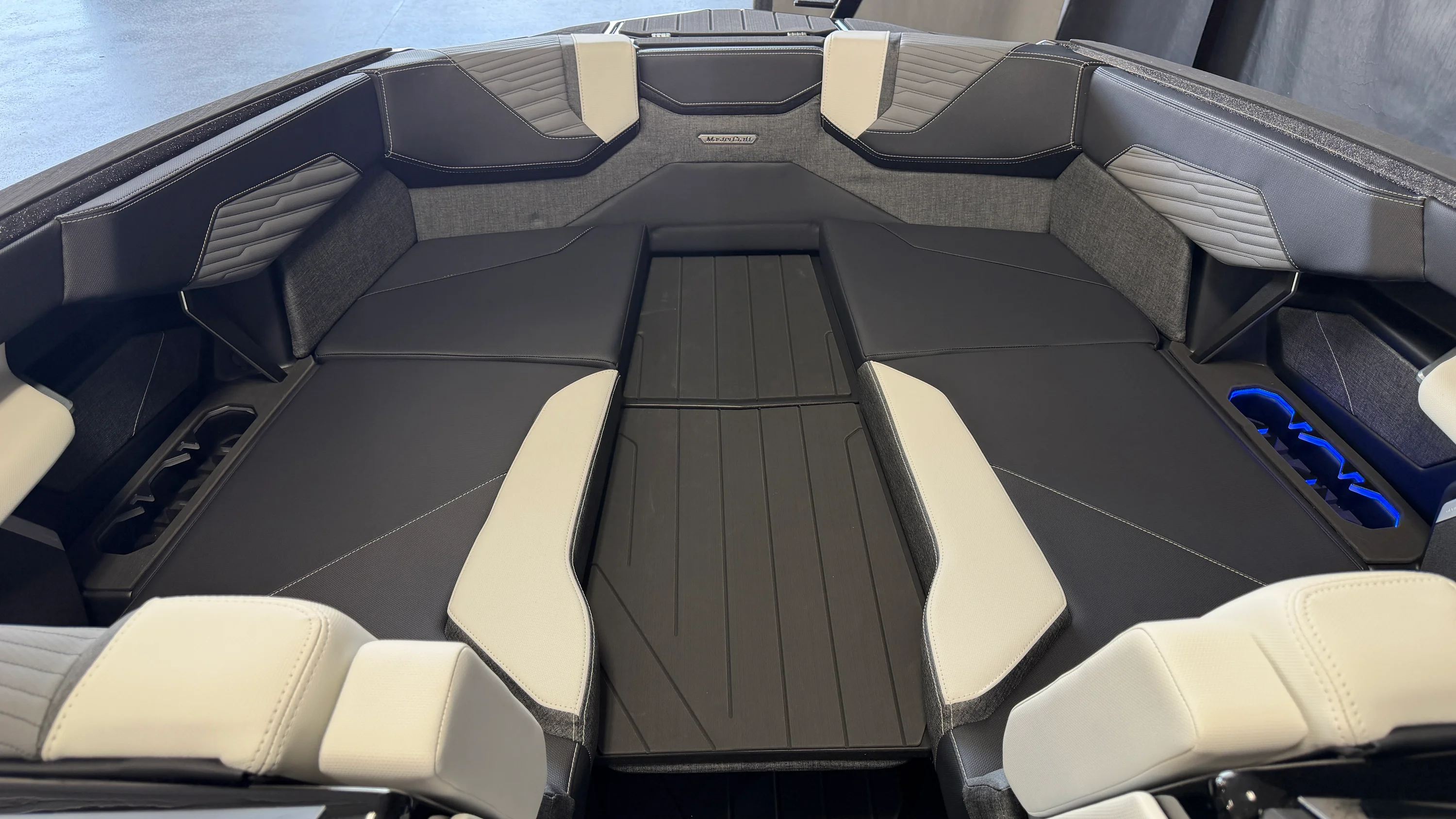2026 Mastercraft X24 Image Thumbnail #86