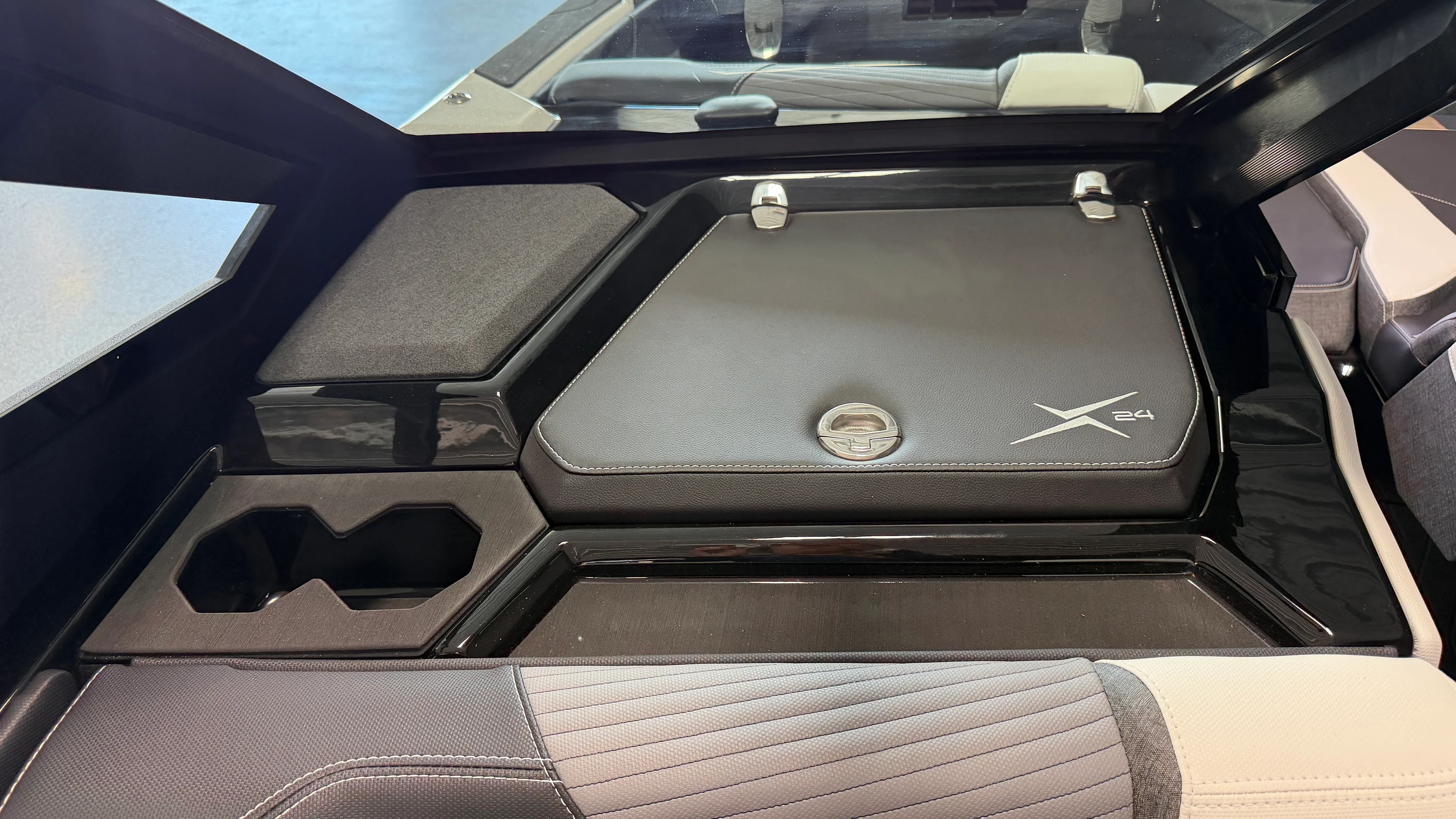 2026 Mastercraft X24 Image Thumbnail #56