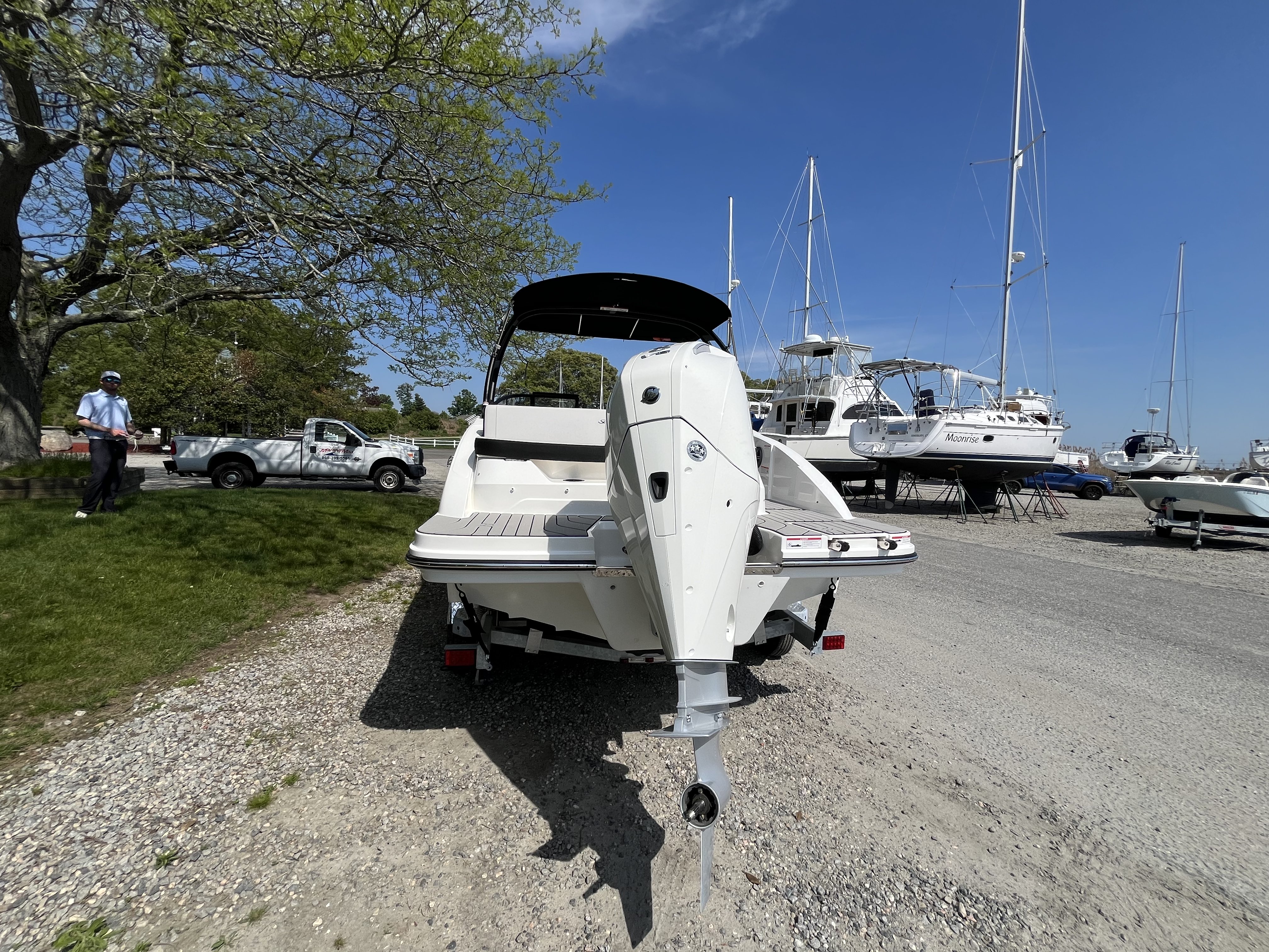 New 2026 Sea Ray SPX 210 Outboard, 06498 Westbrook - Boat Trader