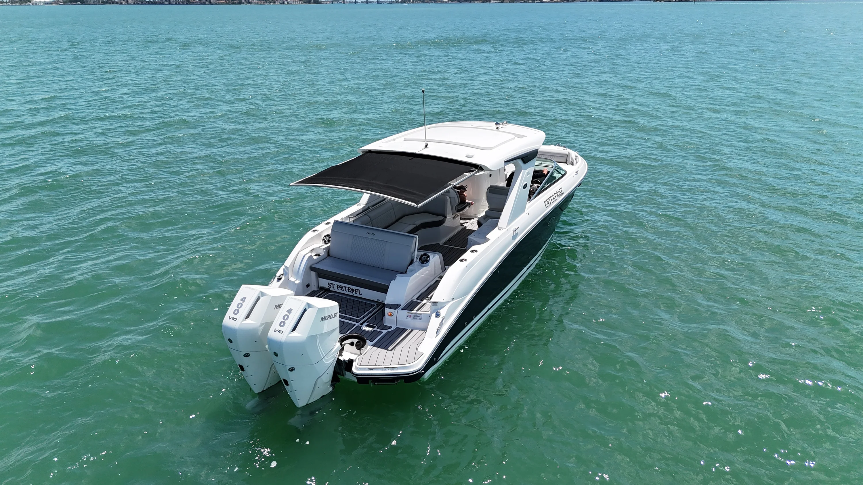 2024 Sea Ray SLX 350 OUTBOARD Image Thumbnail #9