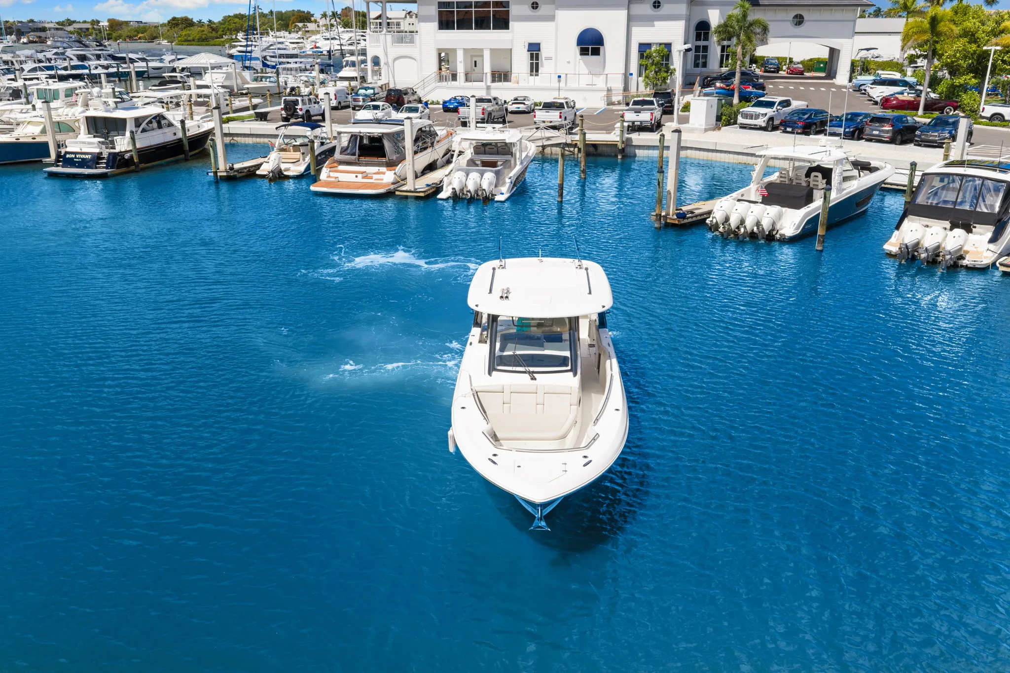 2022 Boston Whaler 350 REALM Image Thumbnail #11