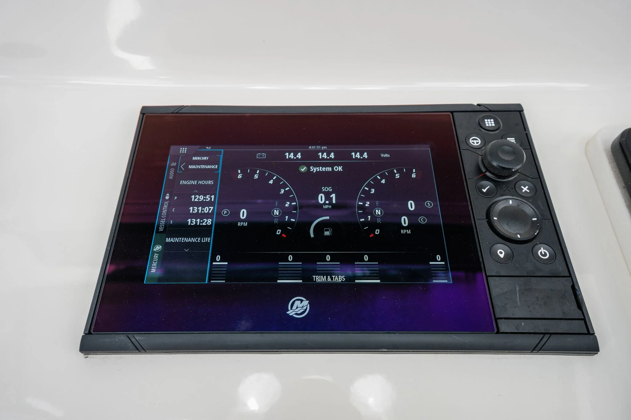 2022 Boston Whaler 350 REALM Image Thumbnail #30