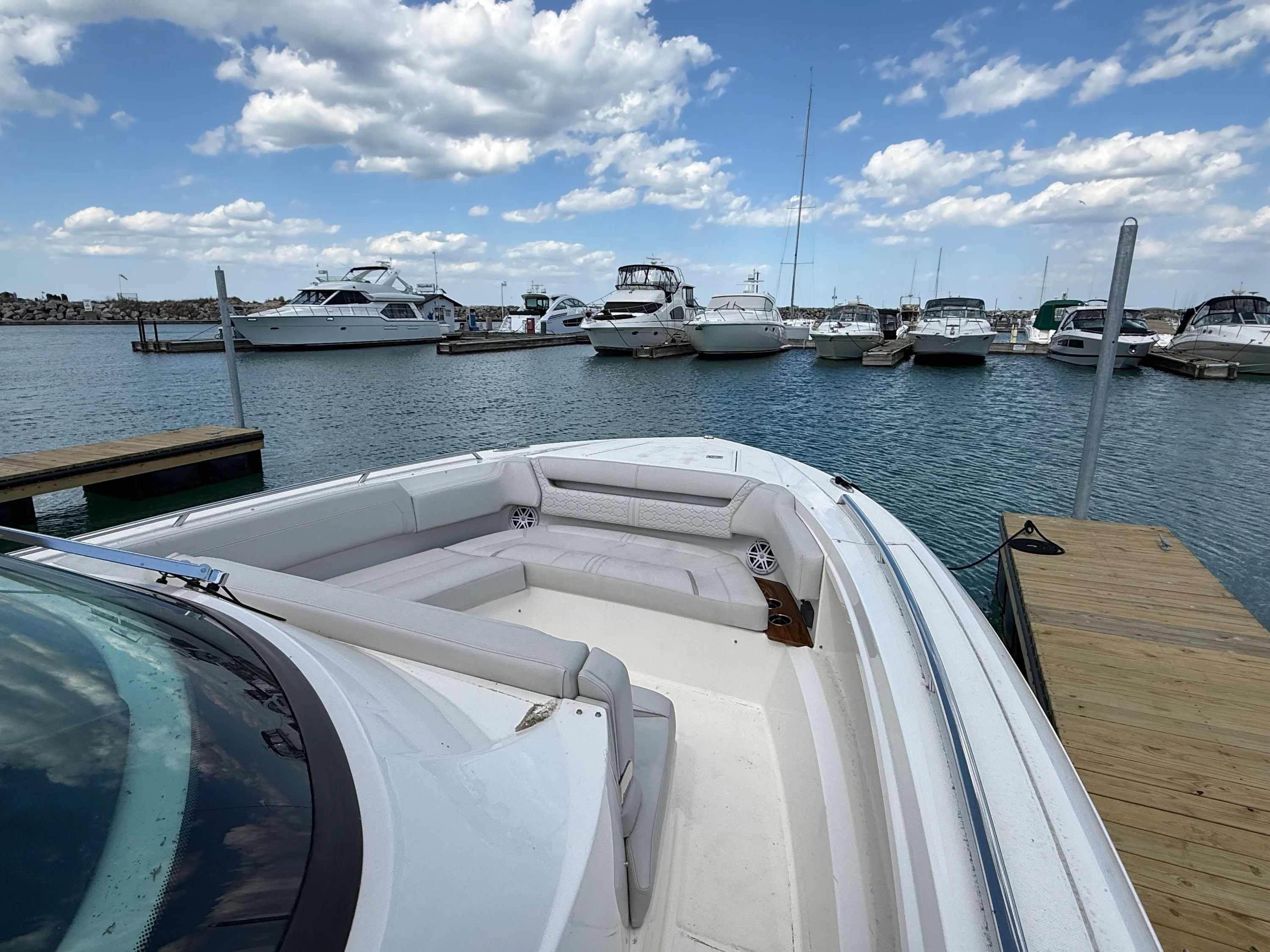 2024 Tiara Yachts 38LS Image Thumbnail #24