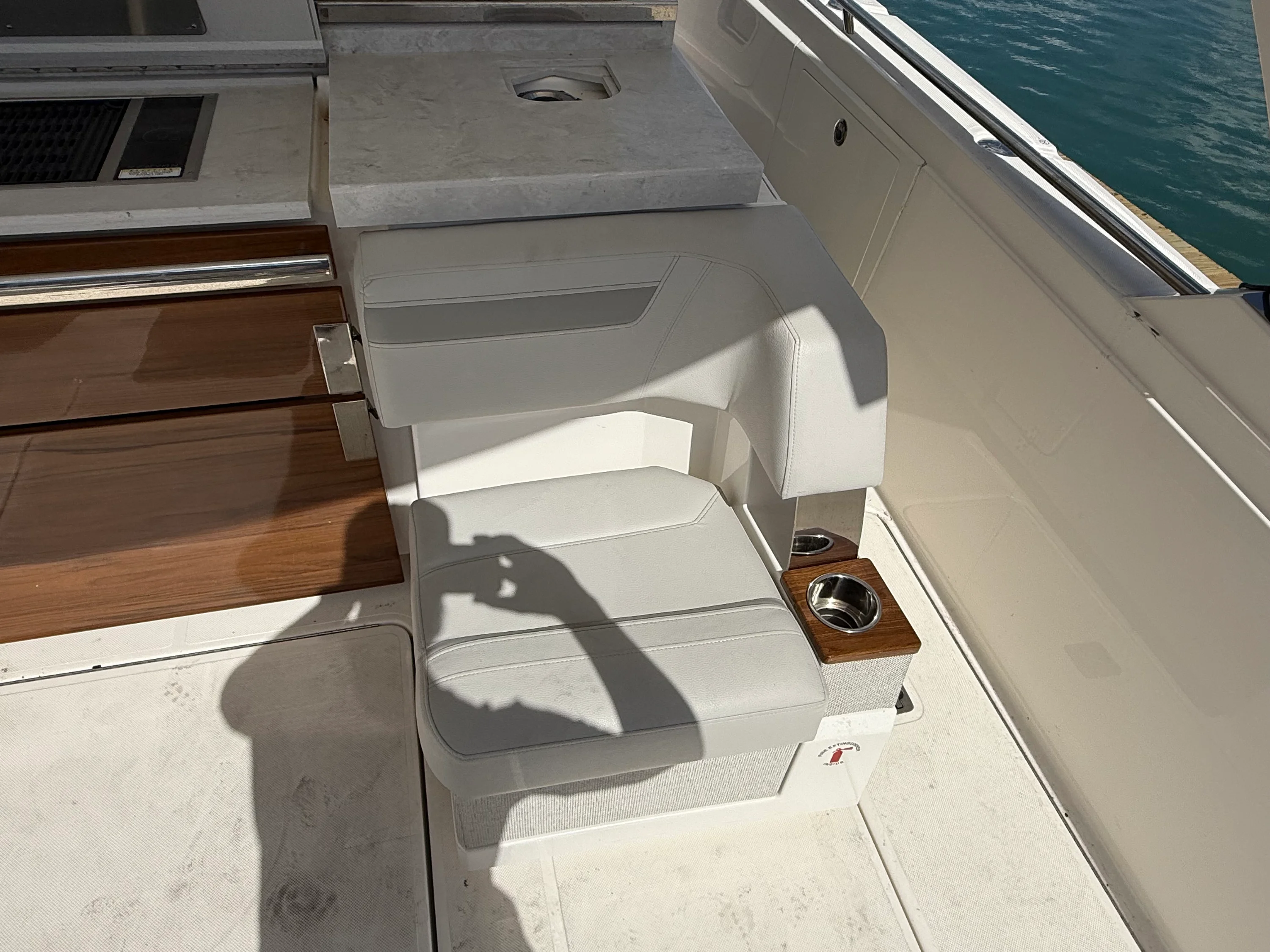2024 Tiara Yachts 38LS Image Thumbnail #13