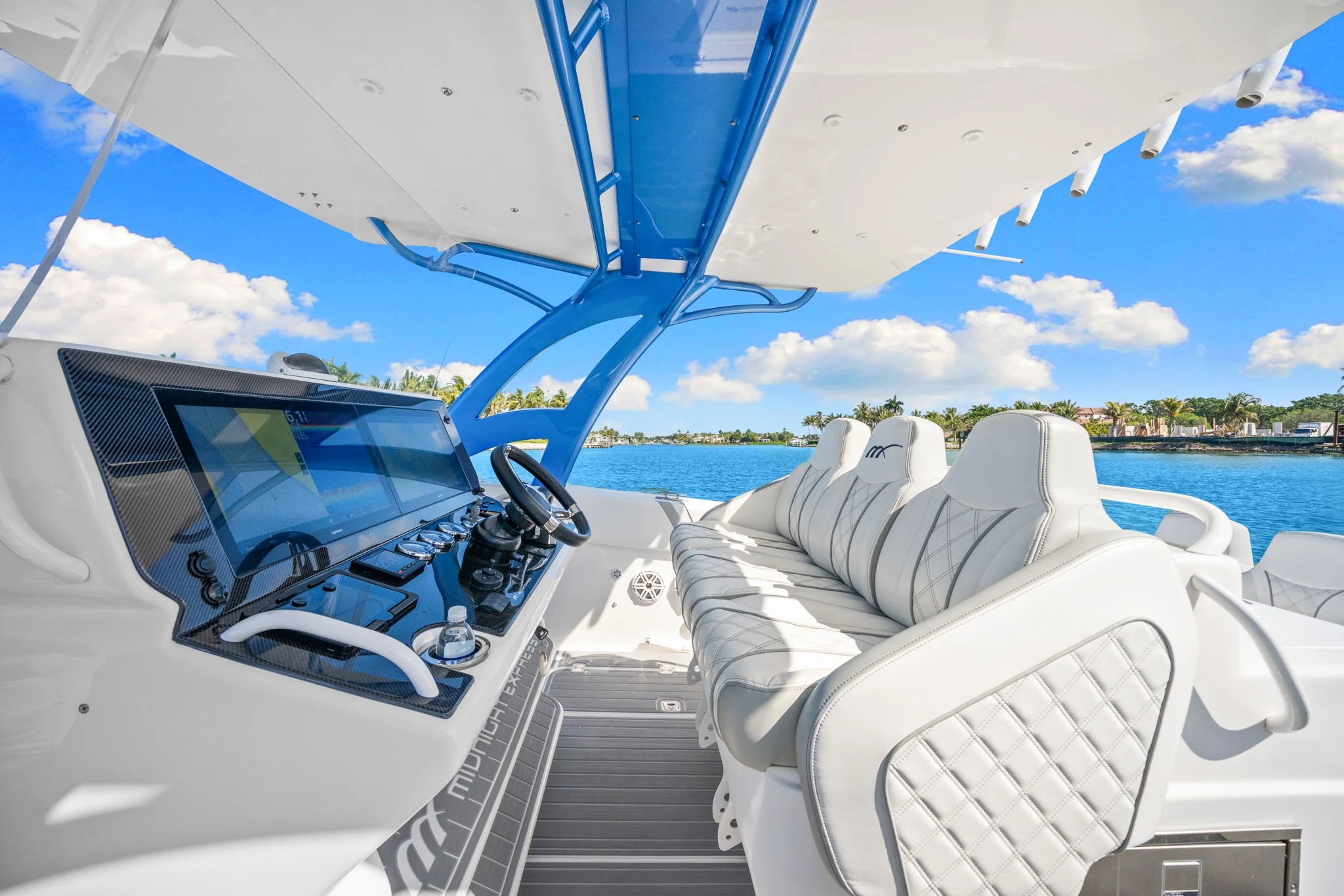 2020 Midnight Express 37 OPEN Image Thumbnail #31