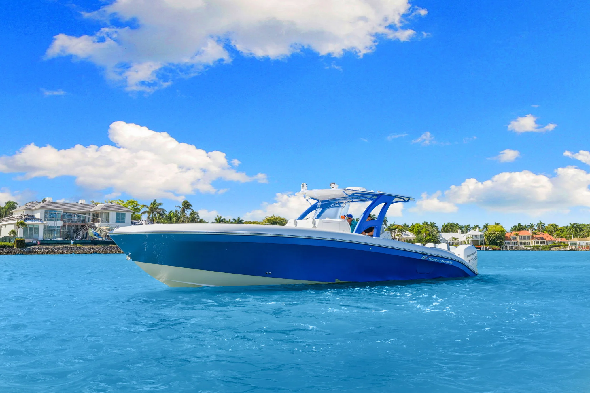 2020 Midnight Express 37 OPEN Image Thumbnail #7