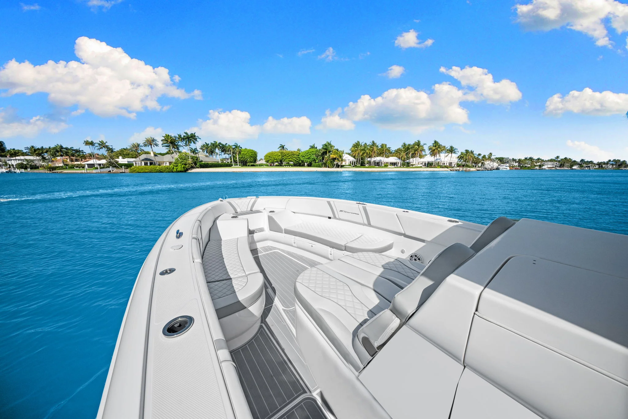 2020 Midnight Express 37 OPEN Image Thumbnail #39