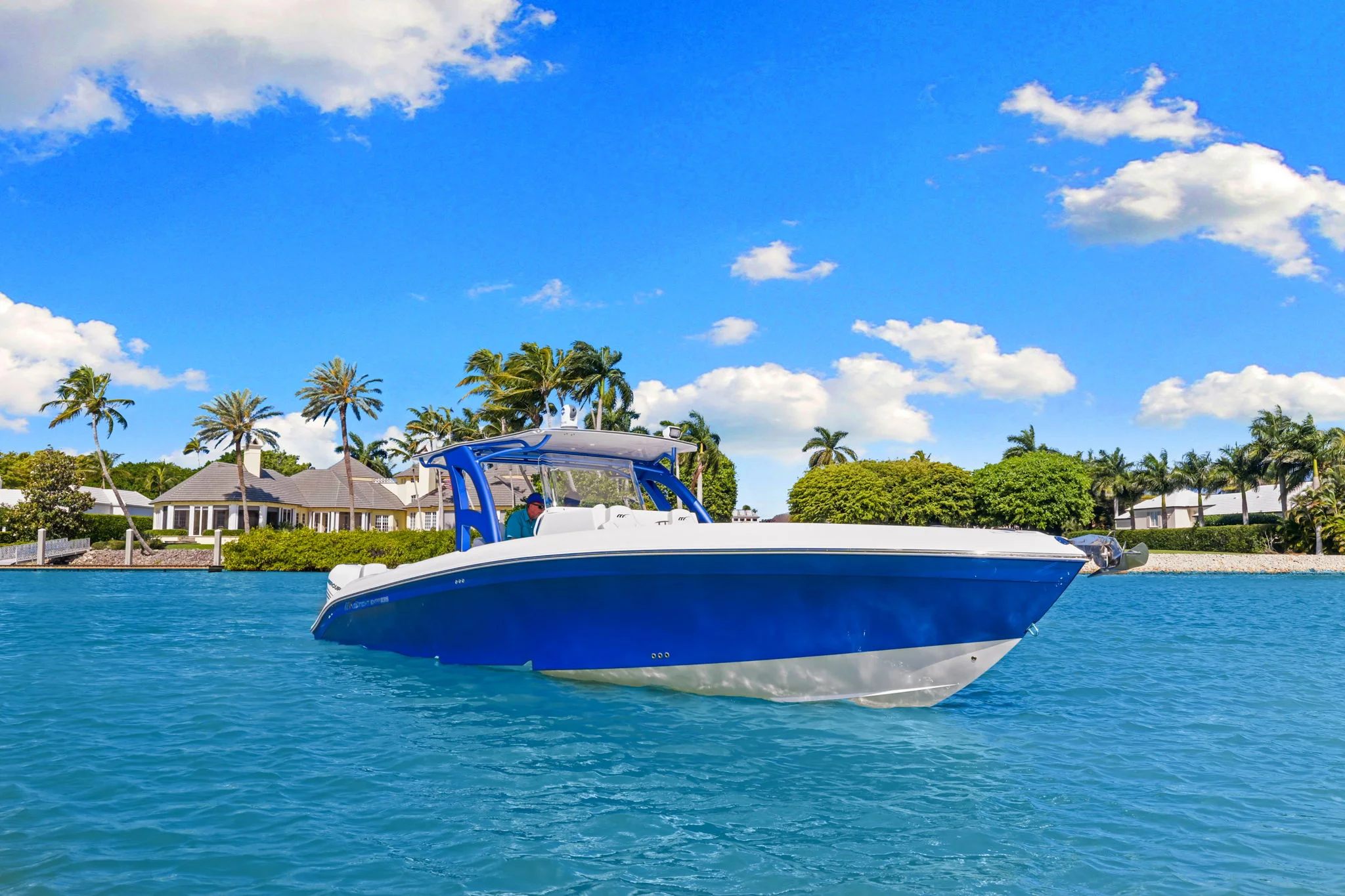 2020 Midnight Express 37 OPEN Image Thumbnail #0