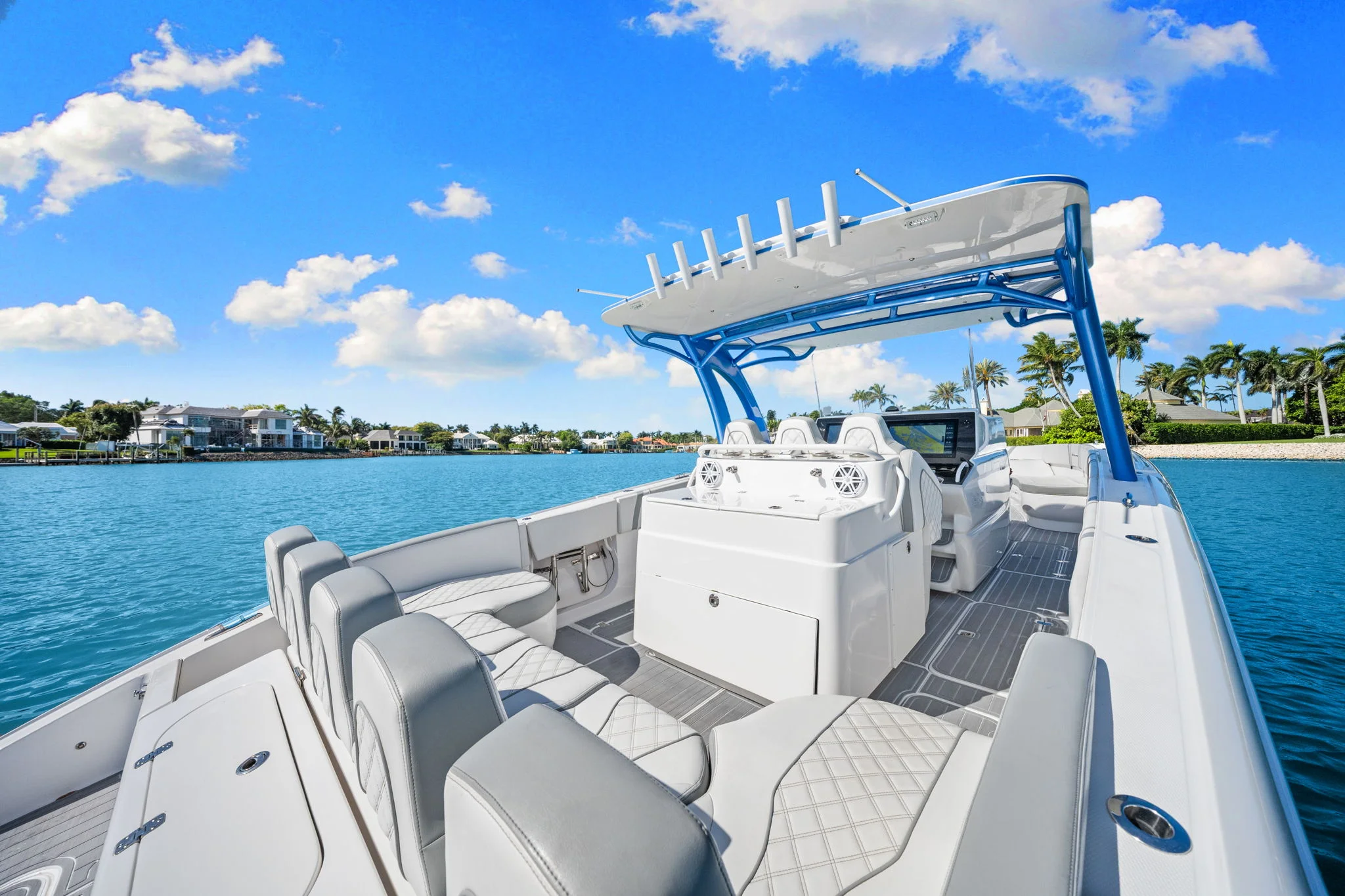 2020 Midnight Express 37 OPEN Image Thumbnail #24