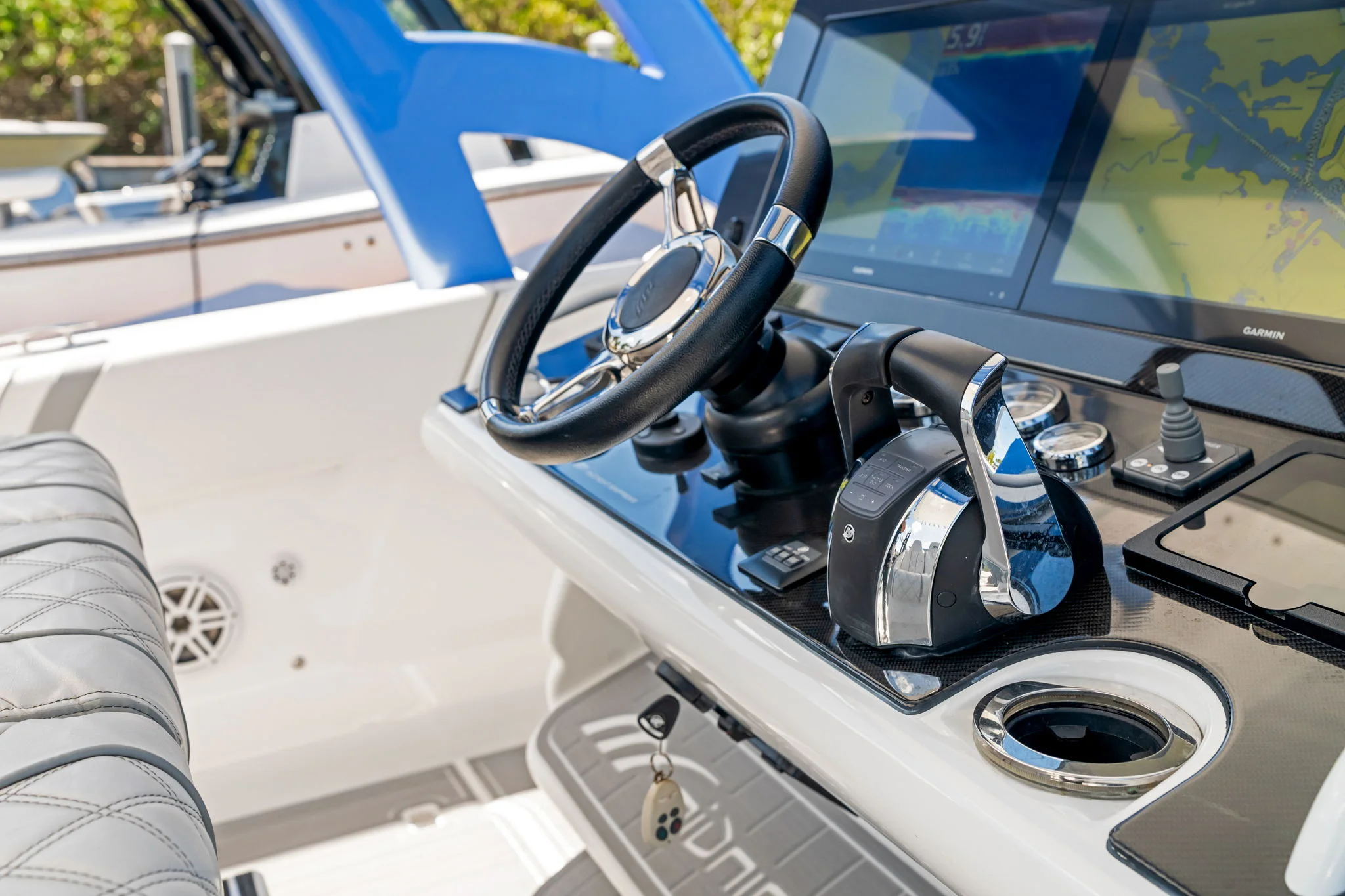 2020 Midnight Express 37 OPEN Image Thumbnail #32