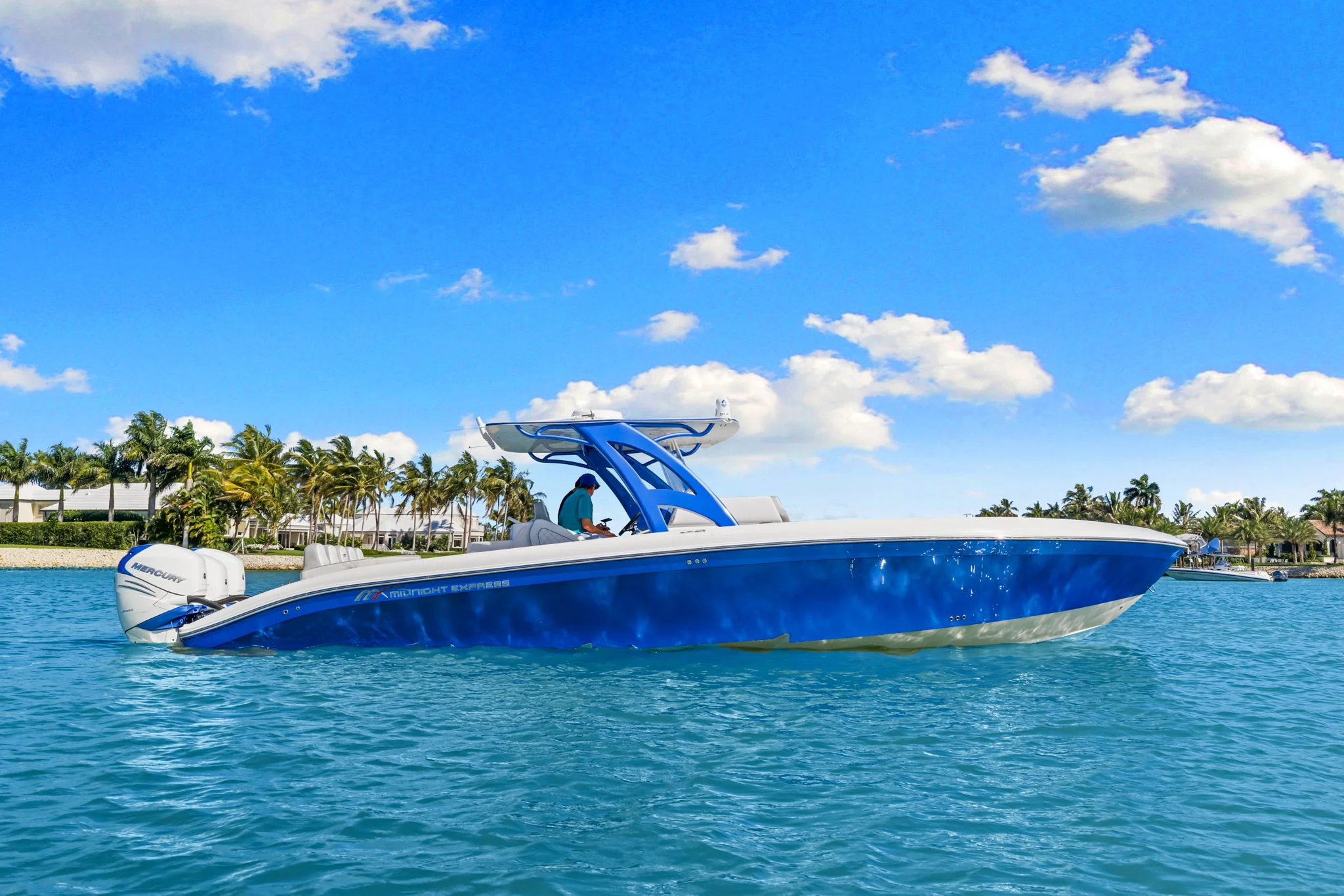 2020 Midnight Express 37 OPEN Image Thumbnail #1