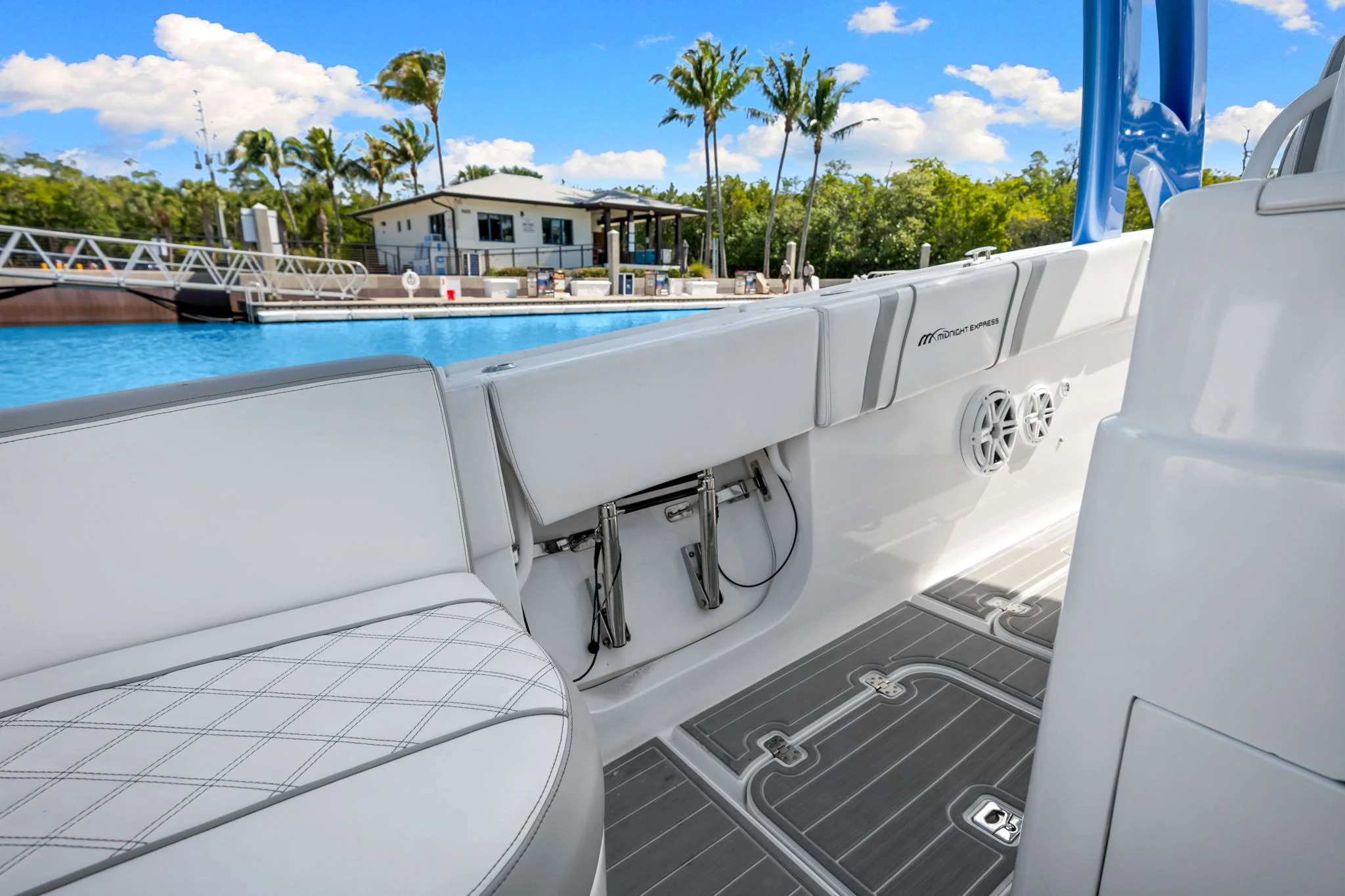2020 Midnight Express 37 OPEN Image Thumbnail #29