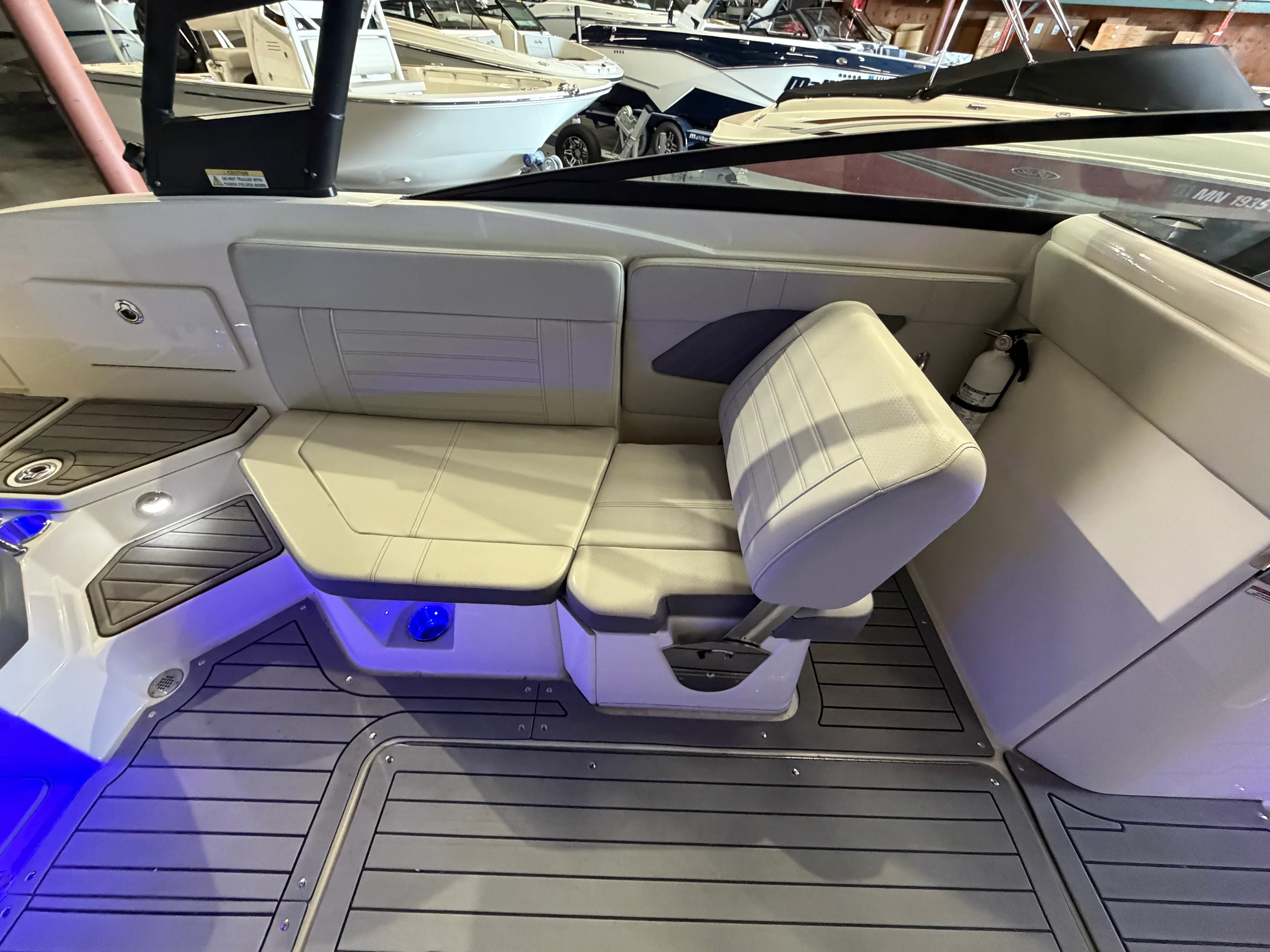 2020 Sea Ray SPX 230 Image Thumbnail #28