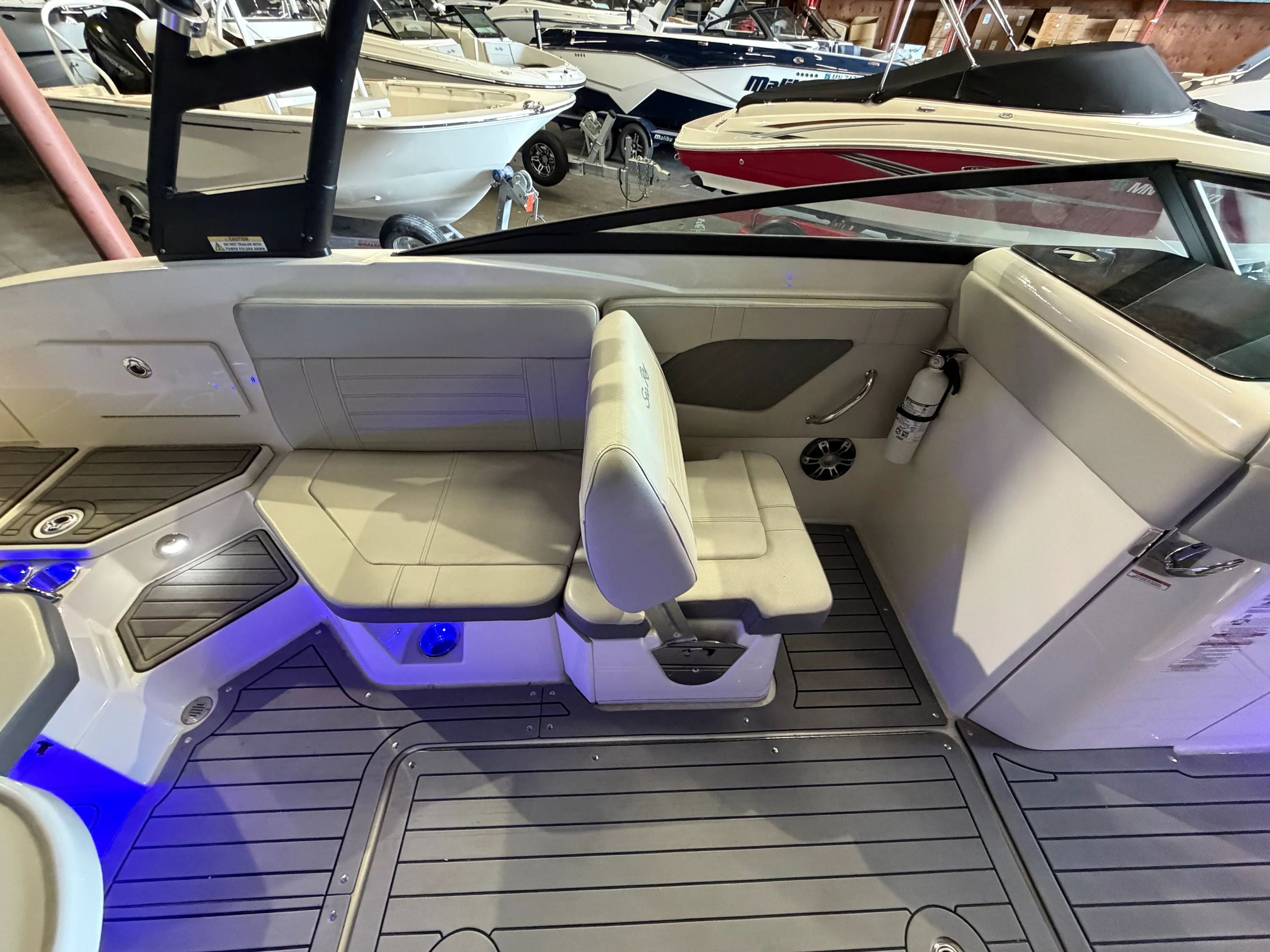 2020 Sea Ray SPX 230 Image Thumbnail #30