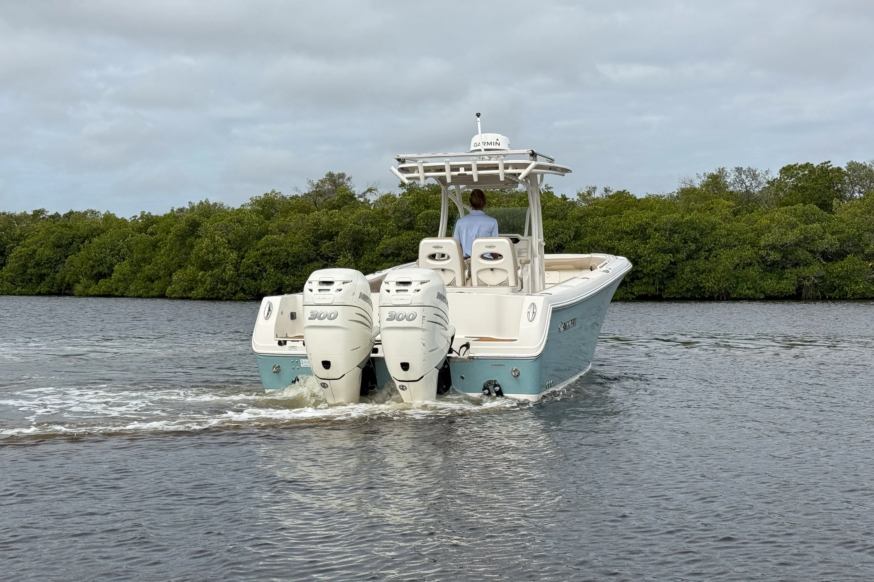 2018 Sailfish 320 CC Image Thumbnail #16