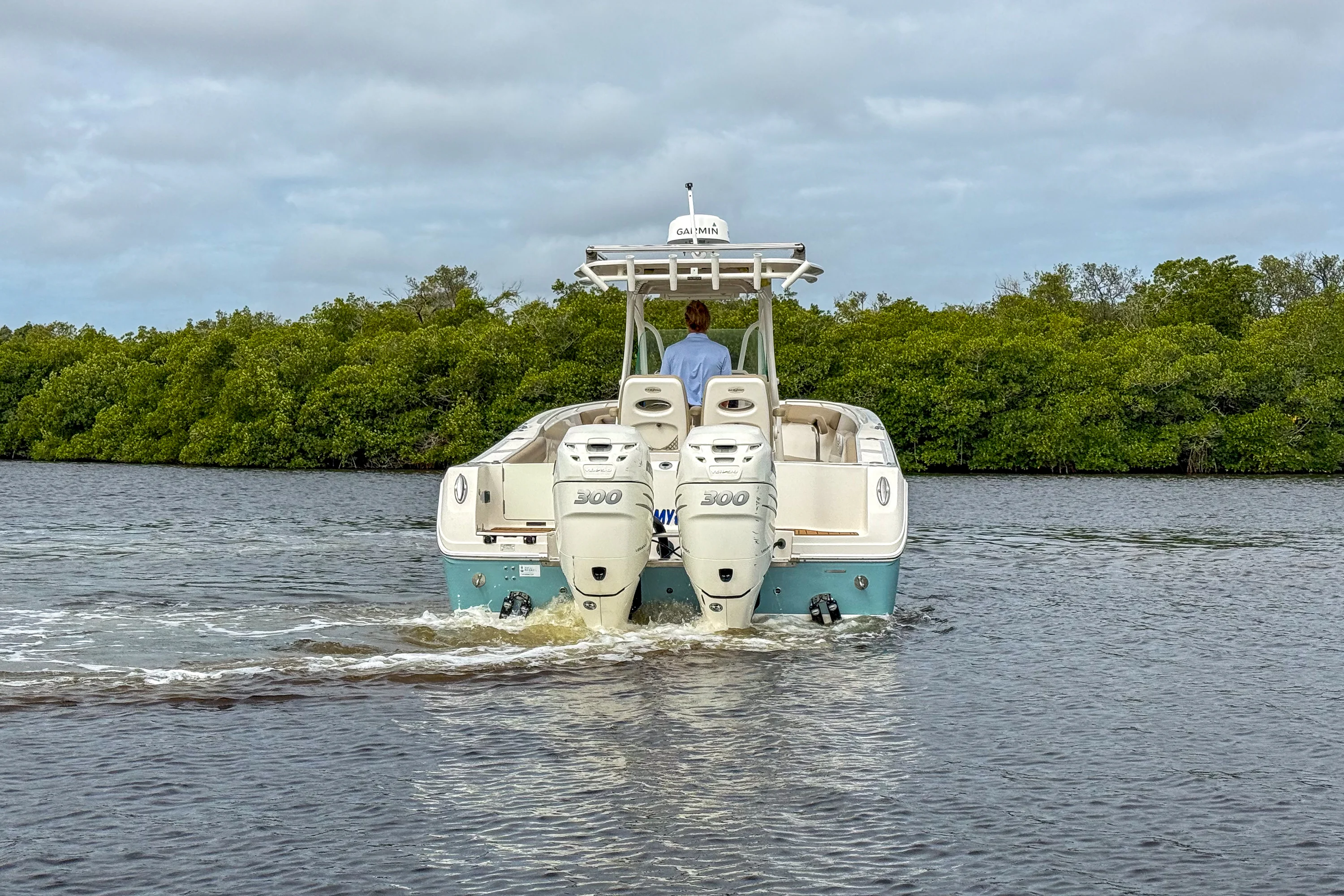 2018 Sailfish 320 CC Image Thumbnail #17