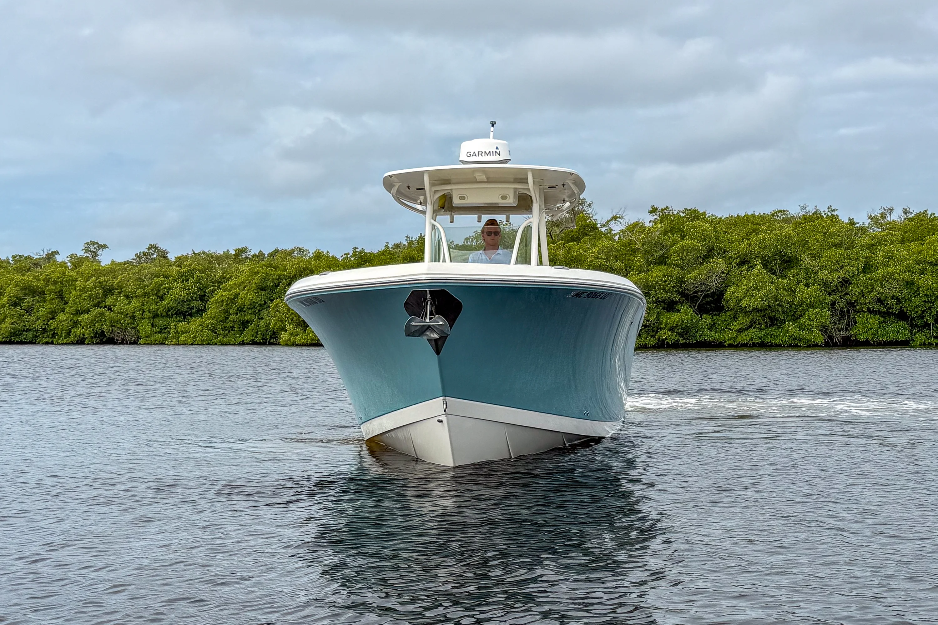 2018 Sailfish 320 CC Image Thumbnail #8