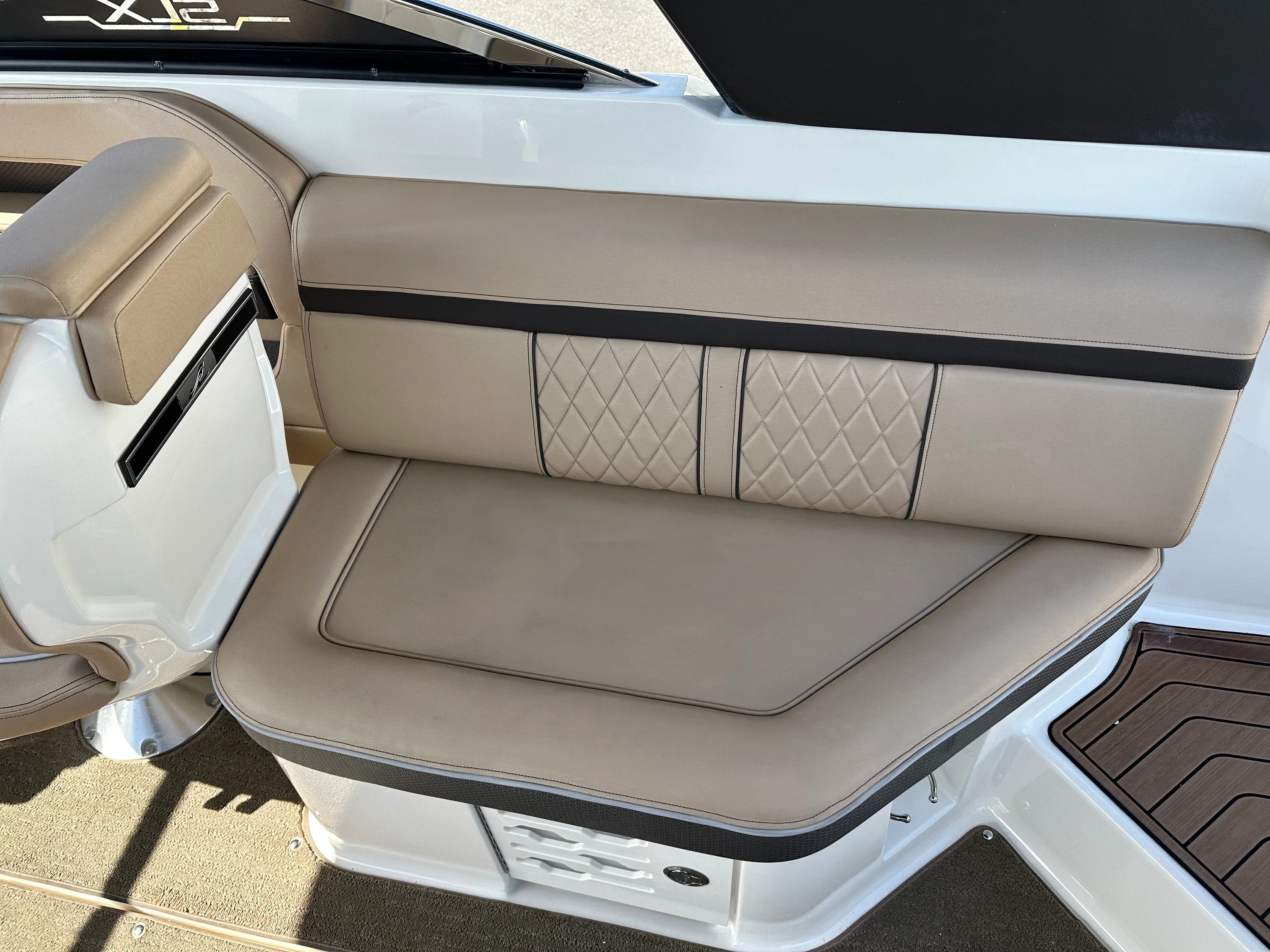 2017 Sea Ray 250 SLX Image Thumbnail #38